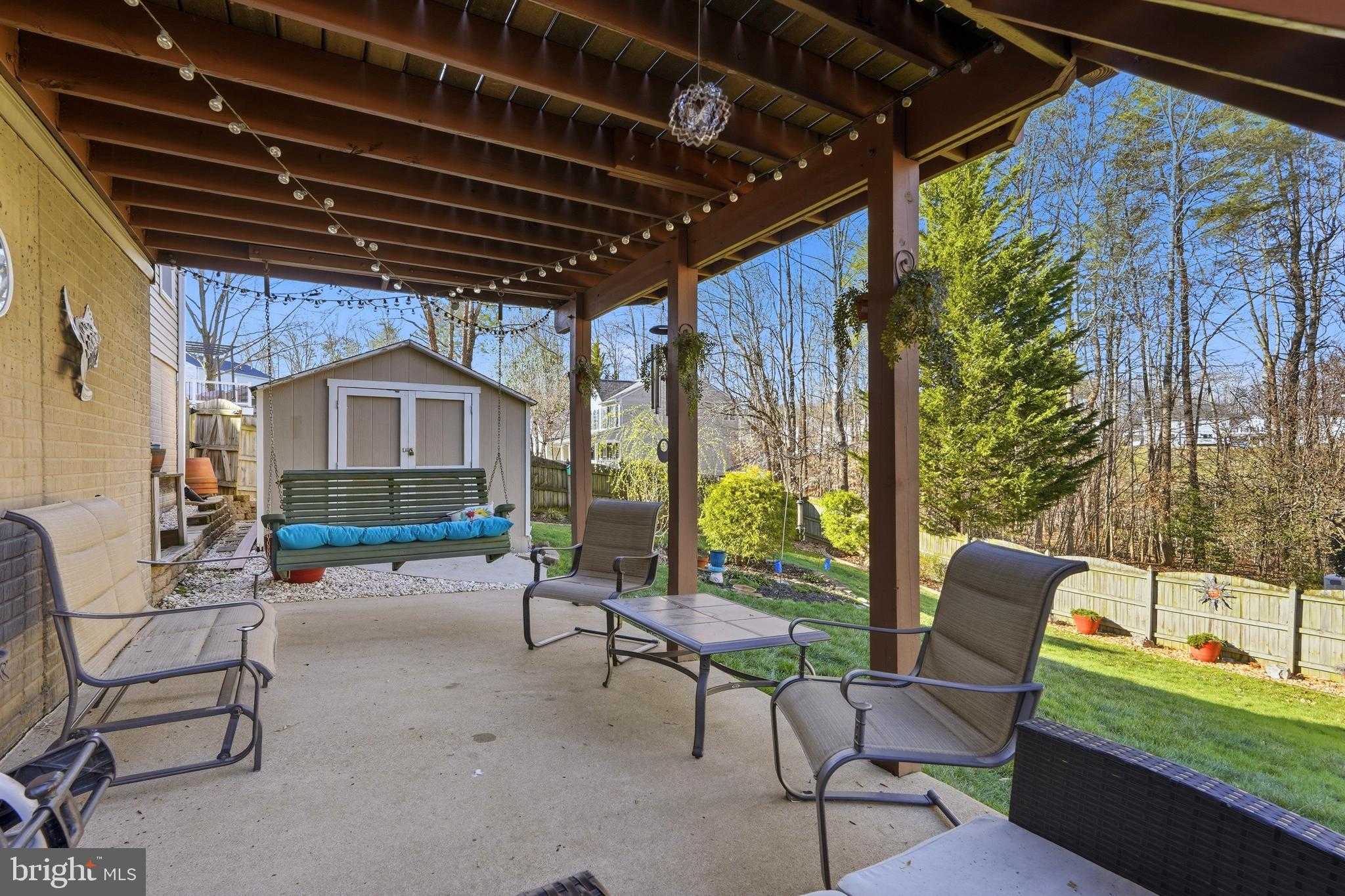 9 Silverthorn CT photo 35