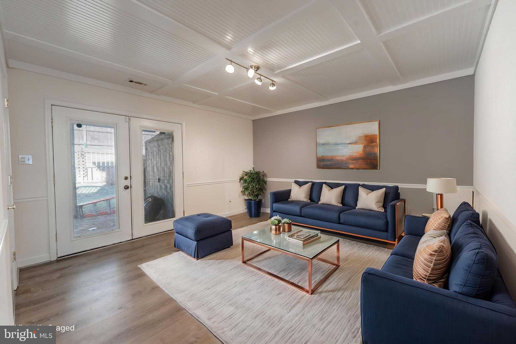 92 Victoria Sq photo 23