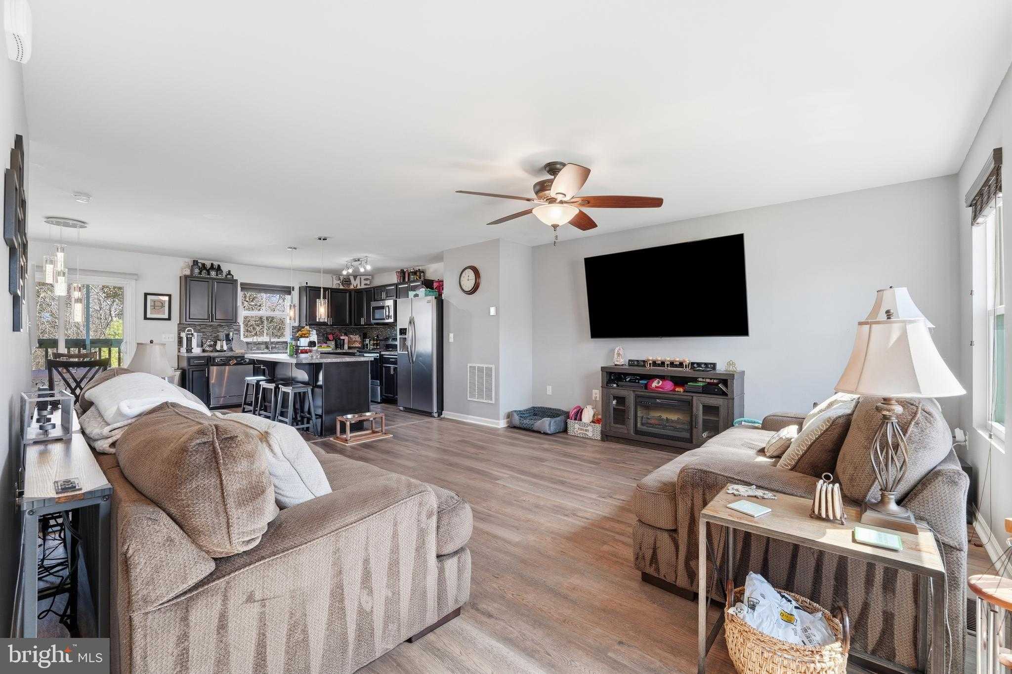 5026 Godwins Landing Dr photo 7