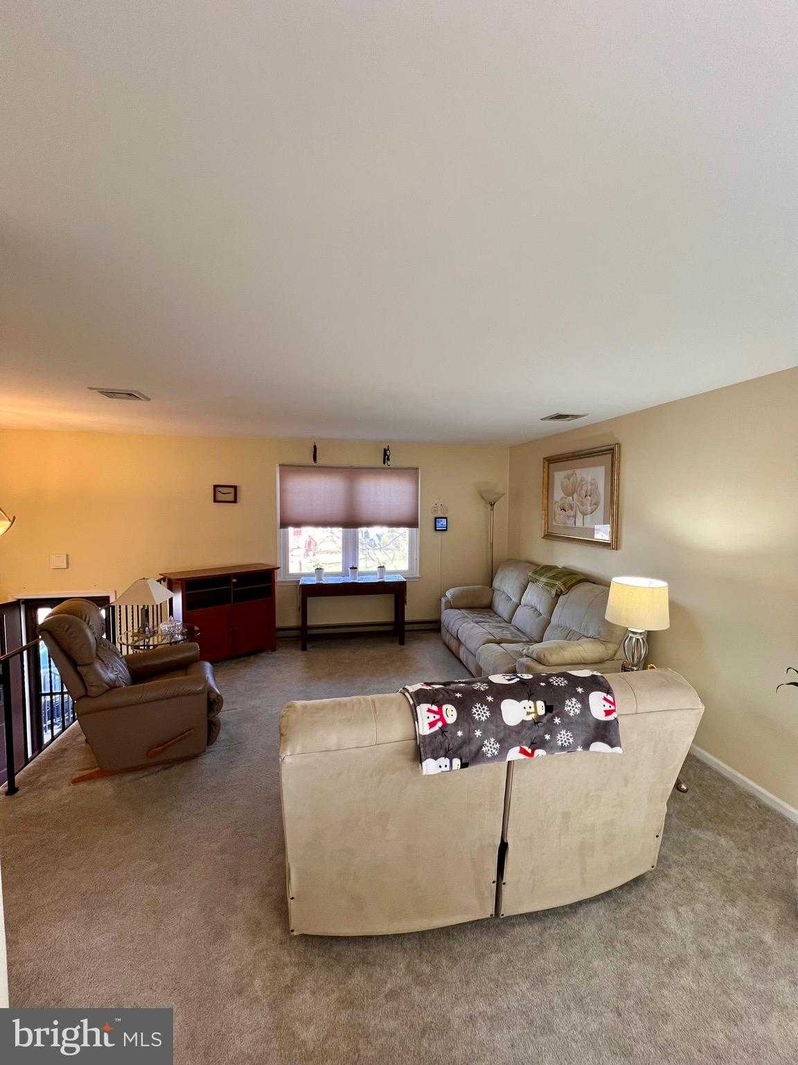 806 E Paoli St photo 5