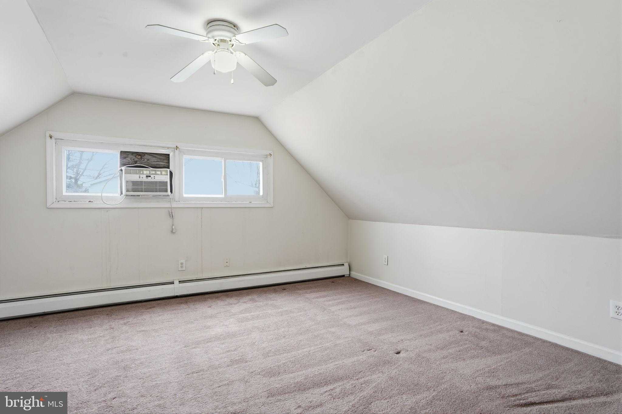 52 Inland Rd photo 18