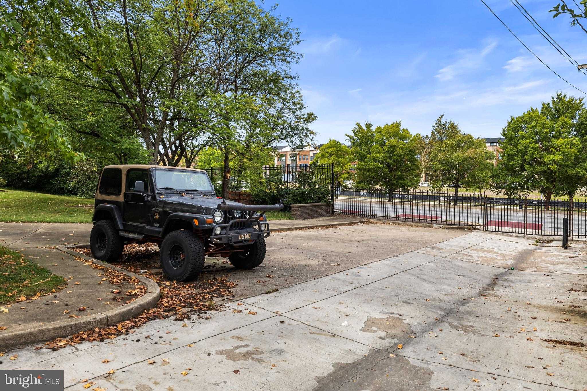 1746 Park Ave photo 43