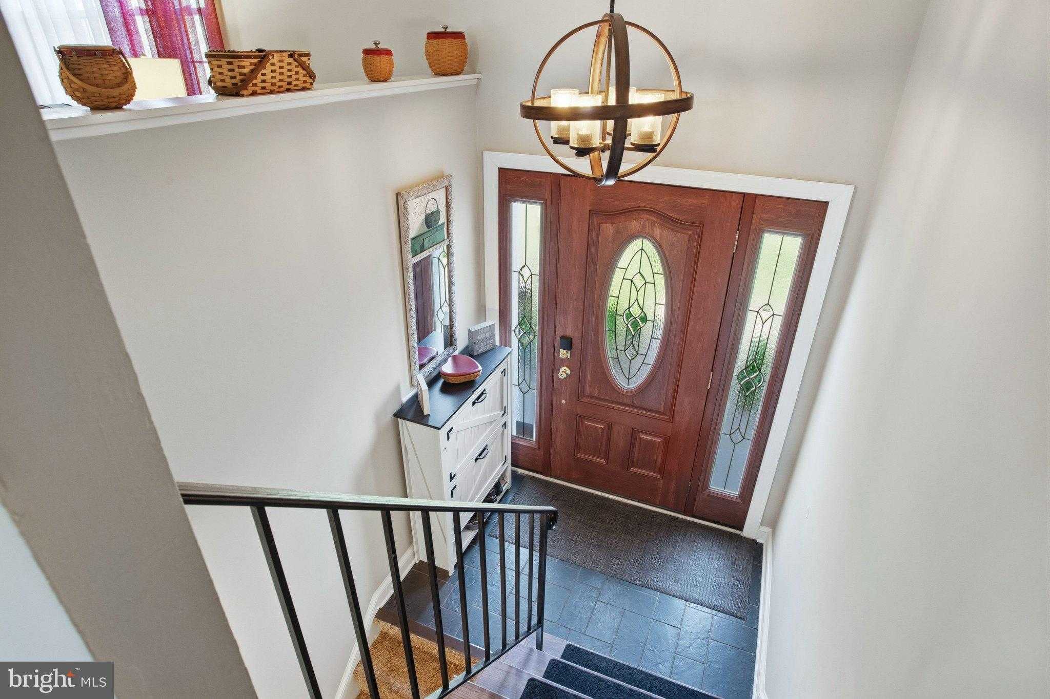 331 Joshua Rd photo 4