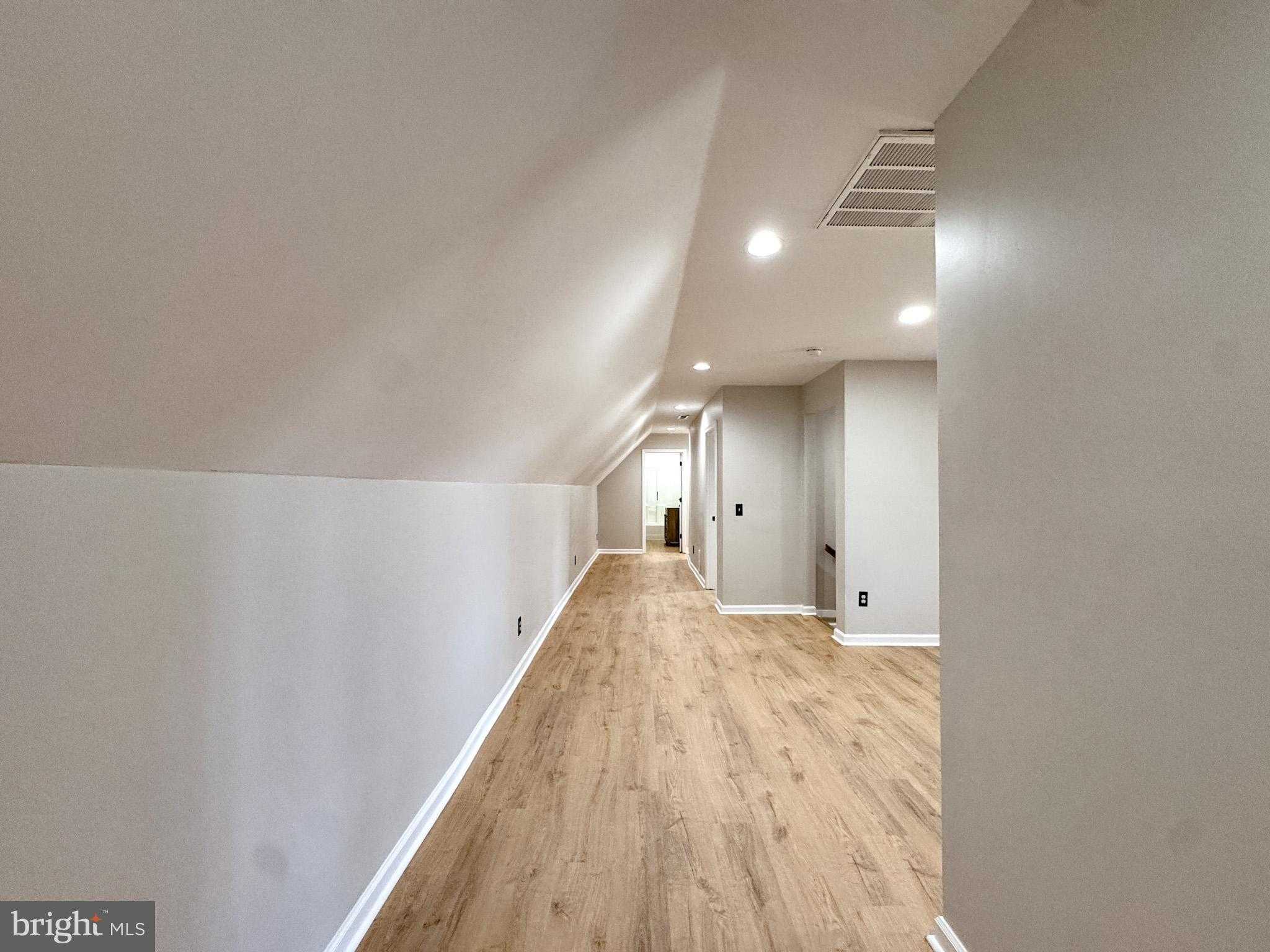 3631 Breaknock Rd photo 32