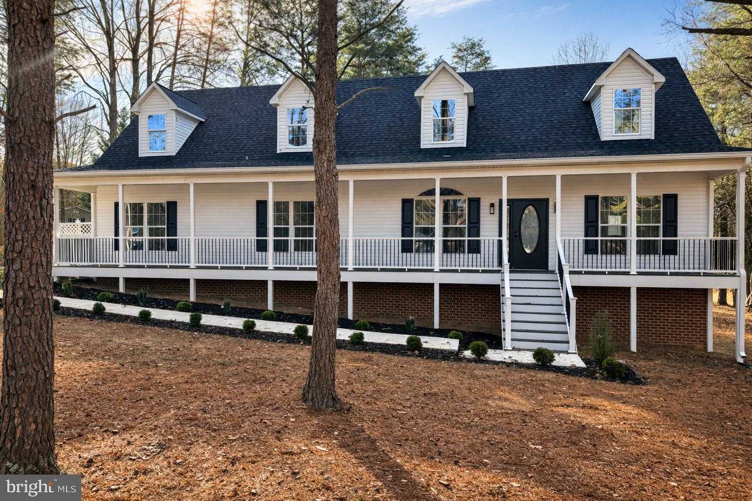 3631 Breaknock Rd photo 6