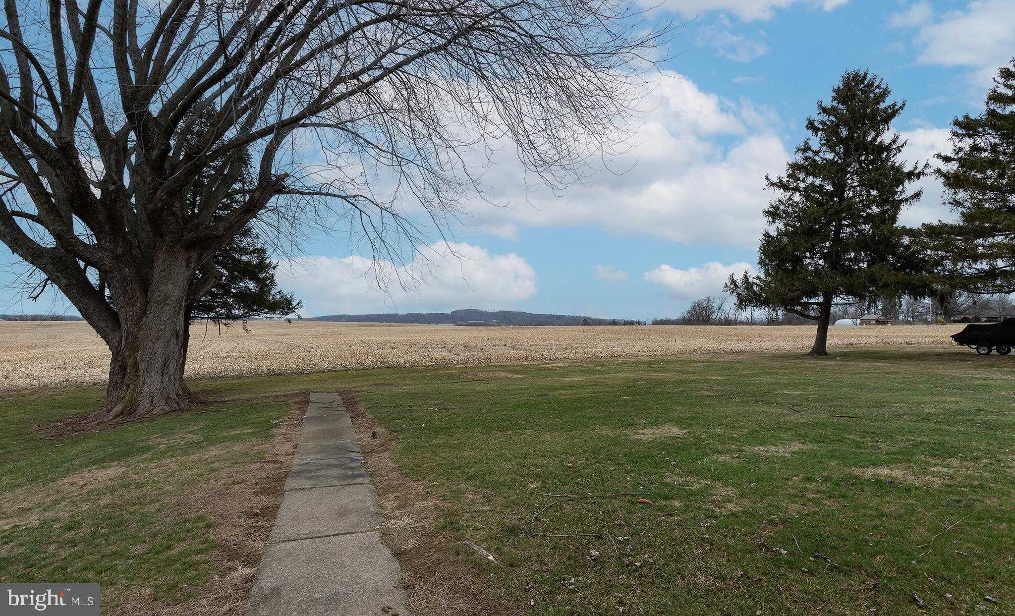 762 Sand Hill Rd photo 48