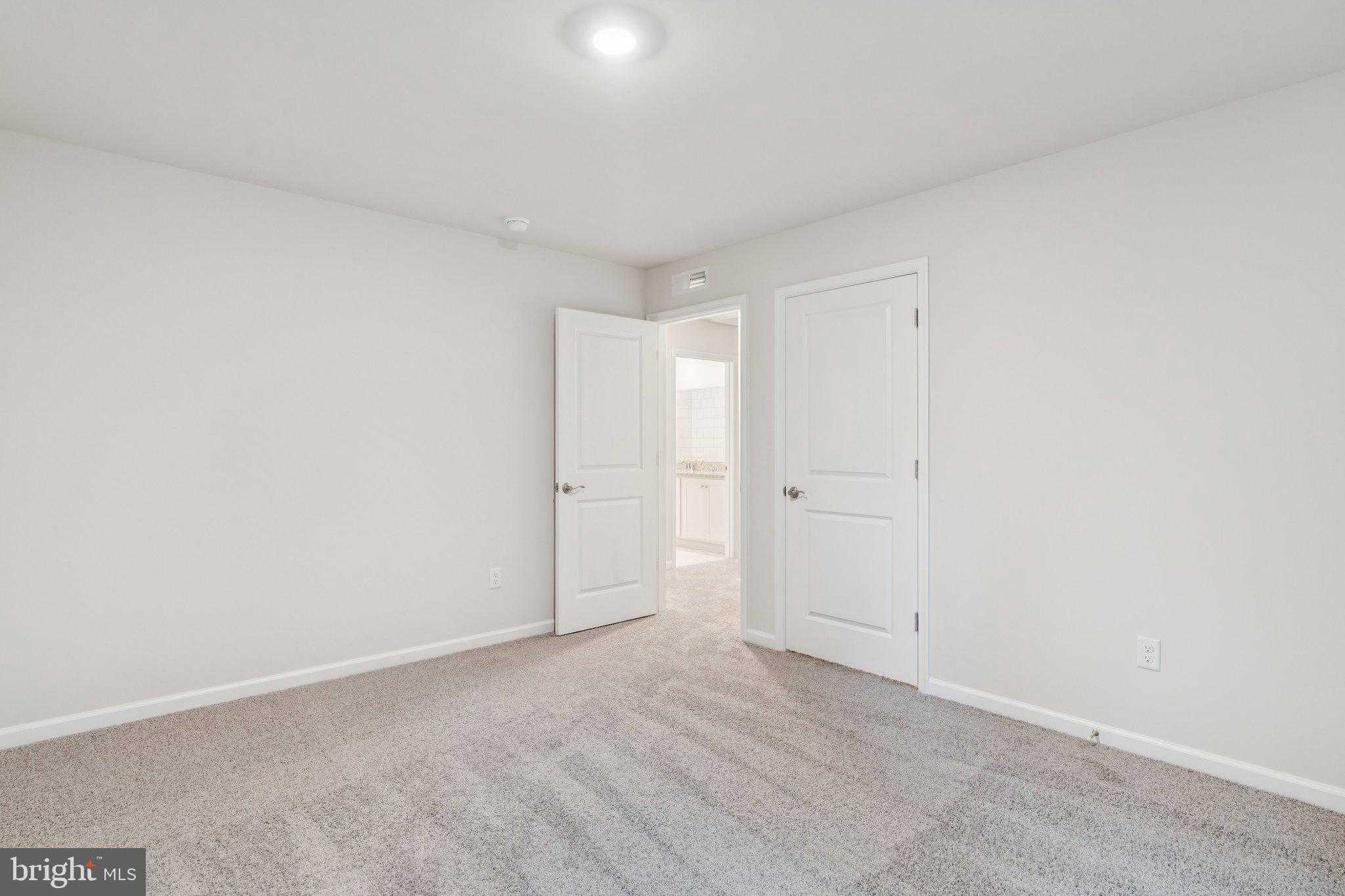 Sterling Way photo 23