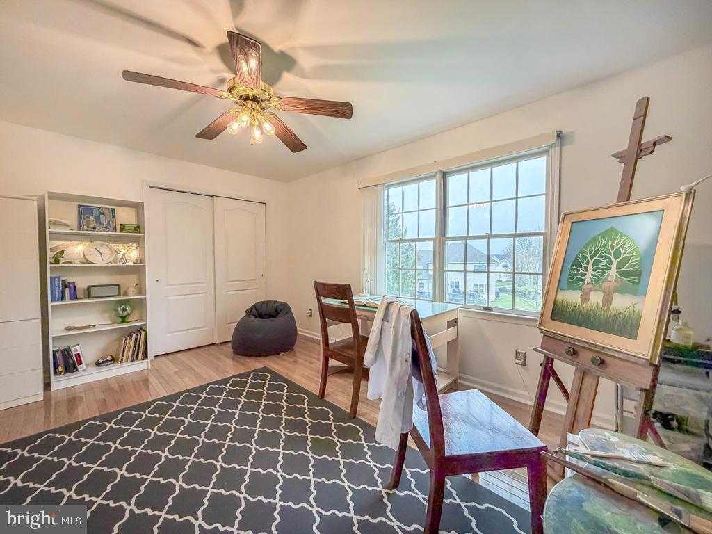 104 Augusta Dr photo 35