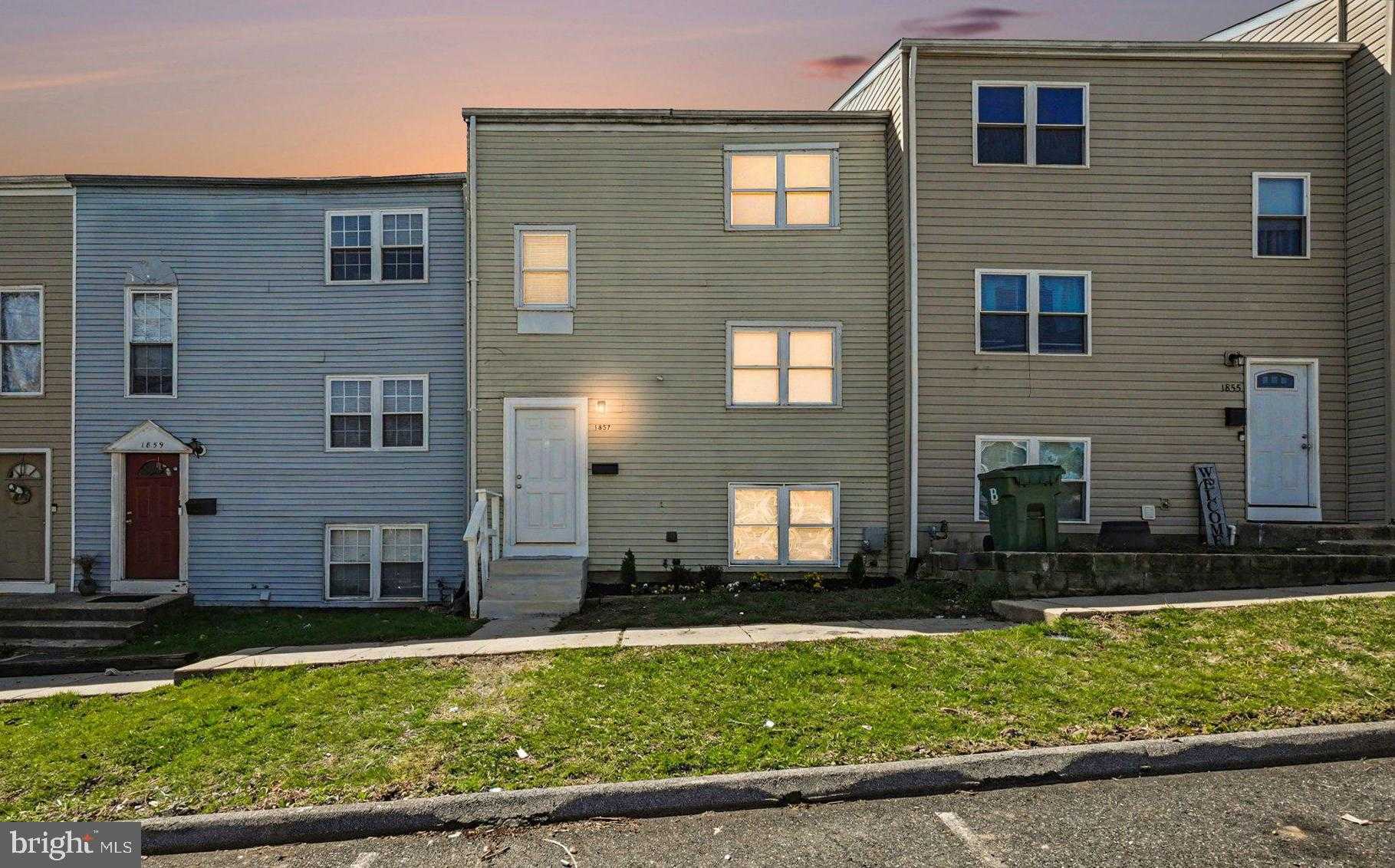 1857 Brookside Dr, Edgewood