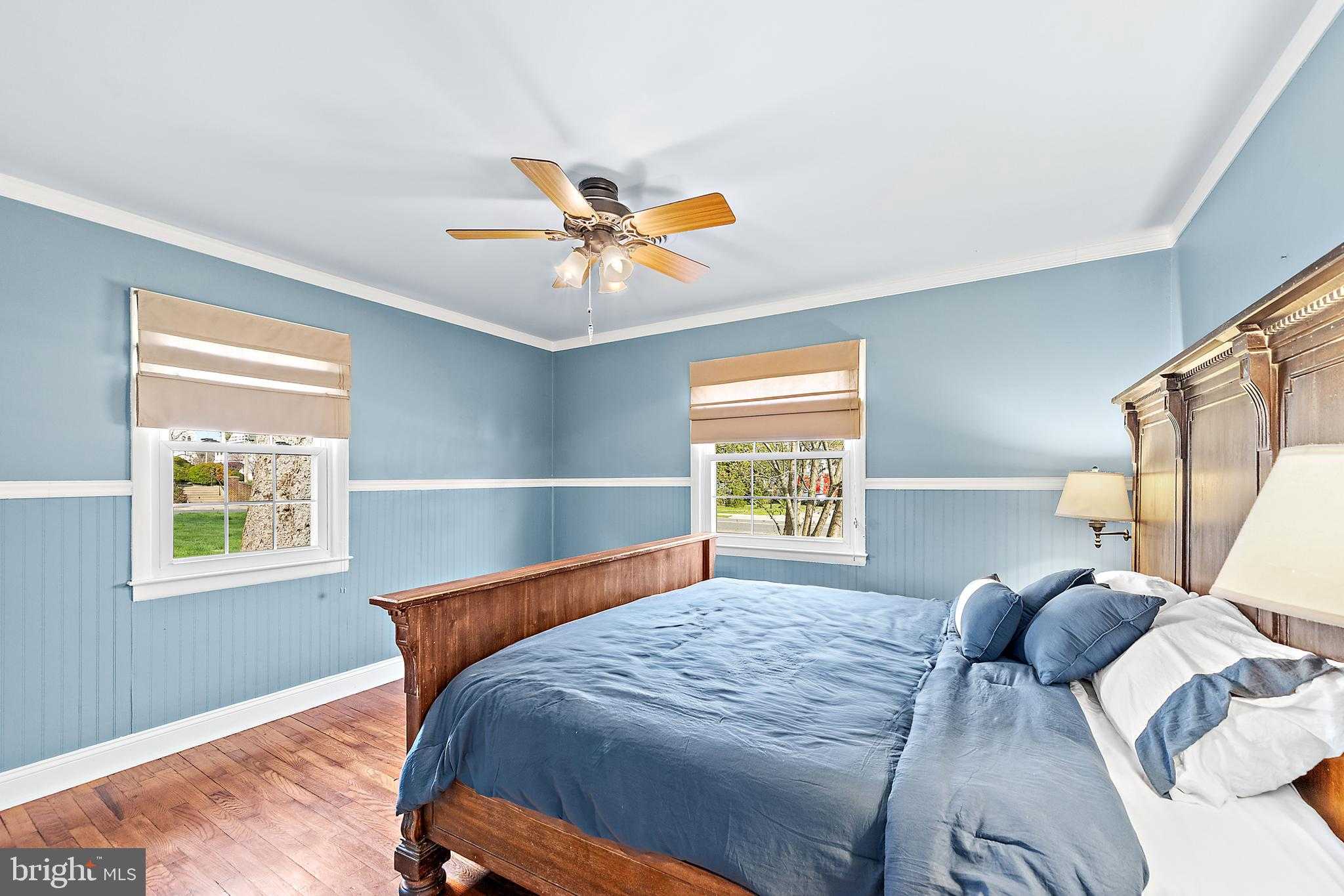 202 S Main St photo 17