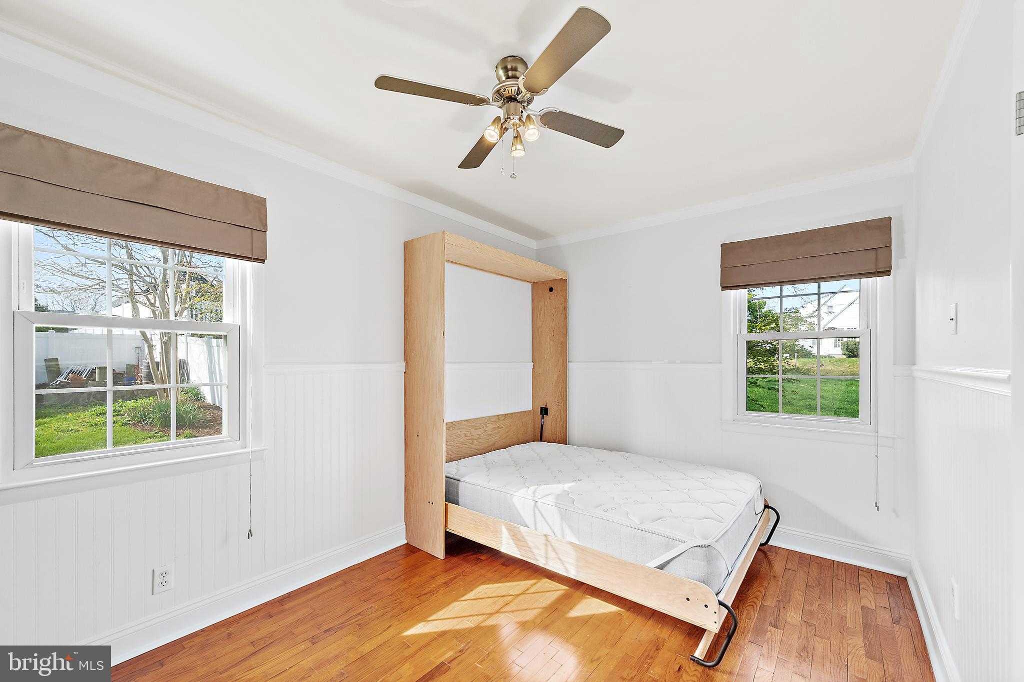 202 S Main St photo 24