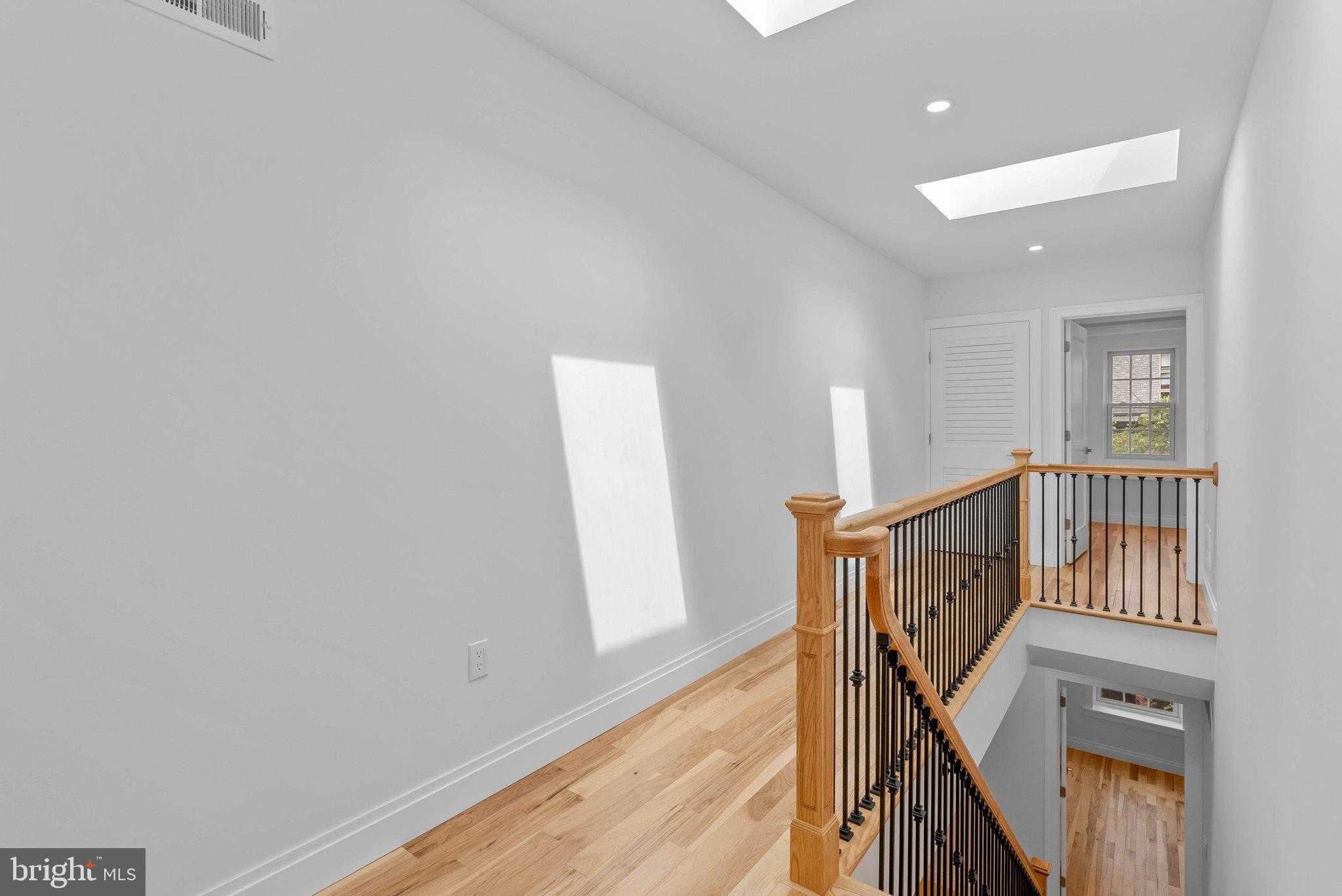 202 Spruce St photo 64