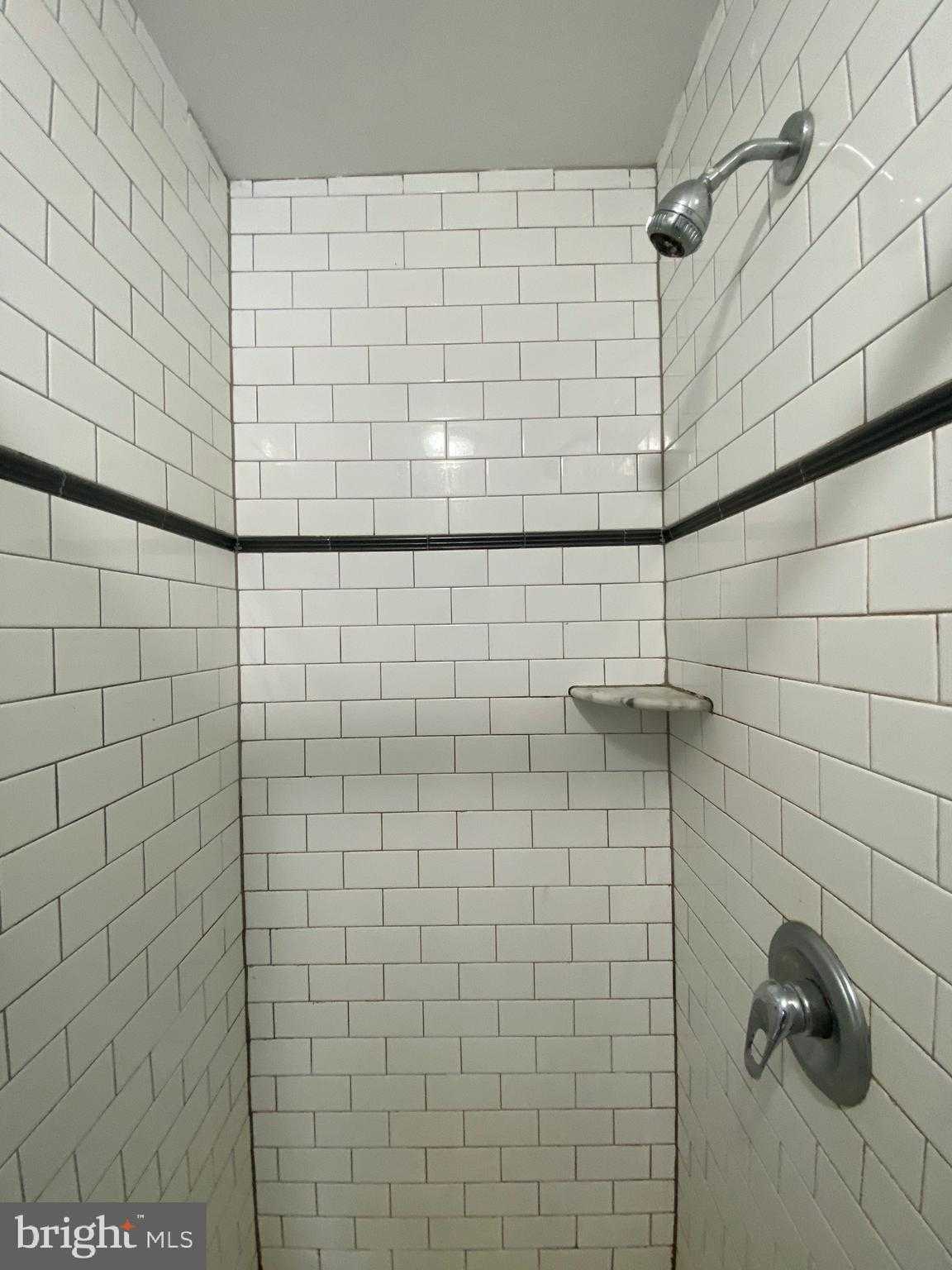 1830 Poplar St photo 24