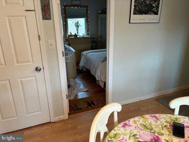 141 Shatto Dr photo 6