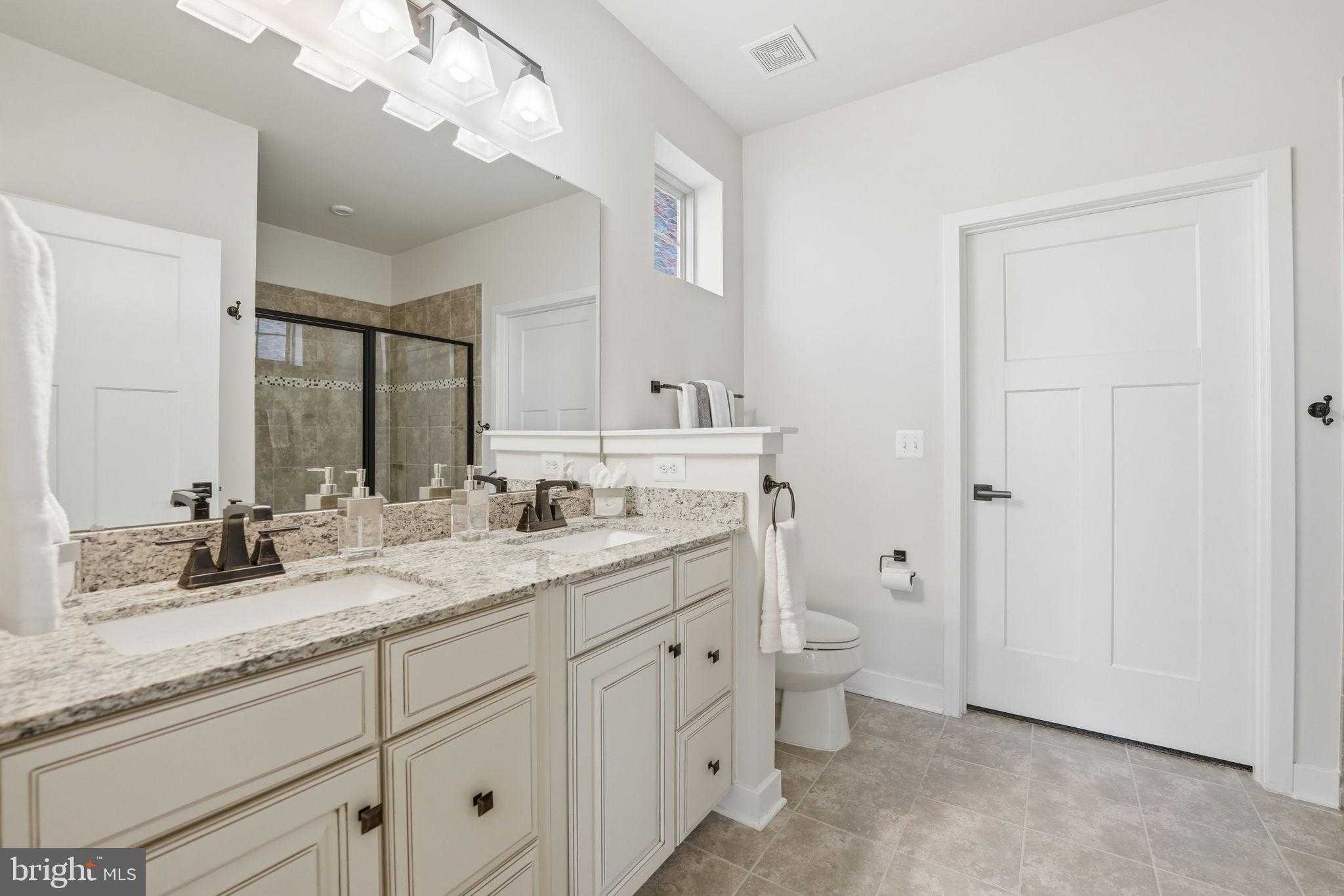 2252 Red Pine Loop photo 23