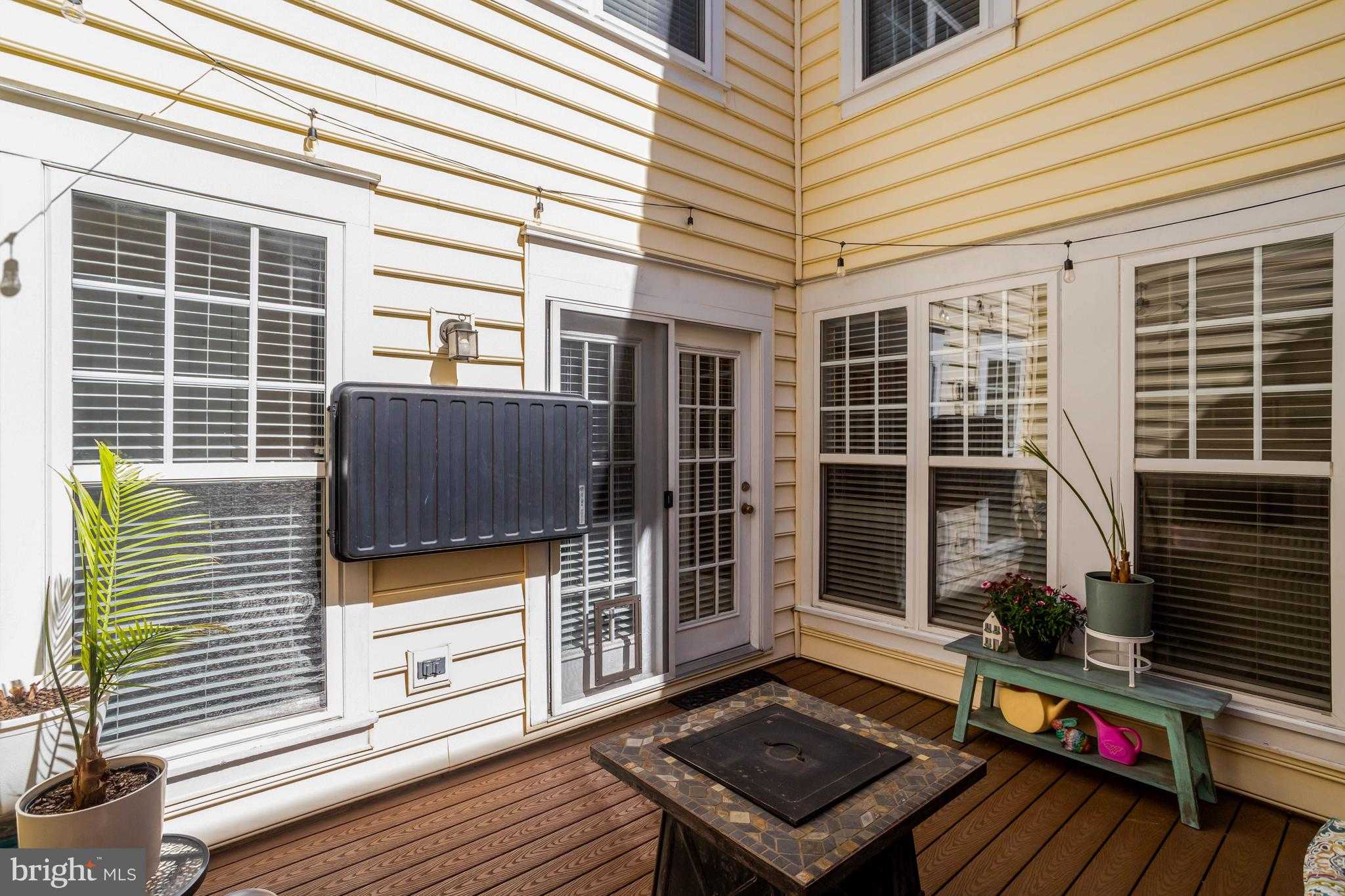 7768 Grandwind Dr photo 29