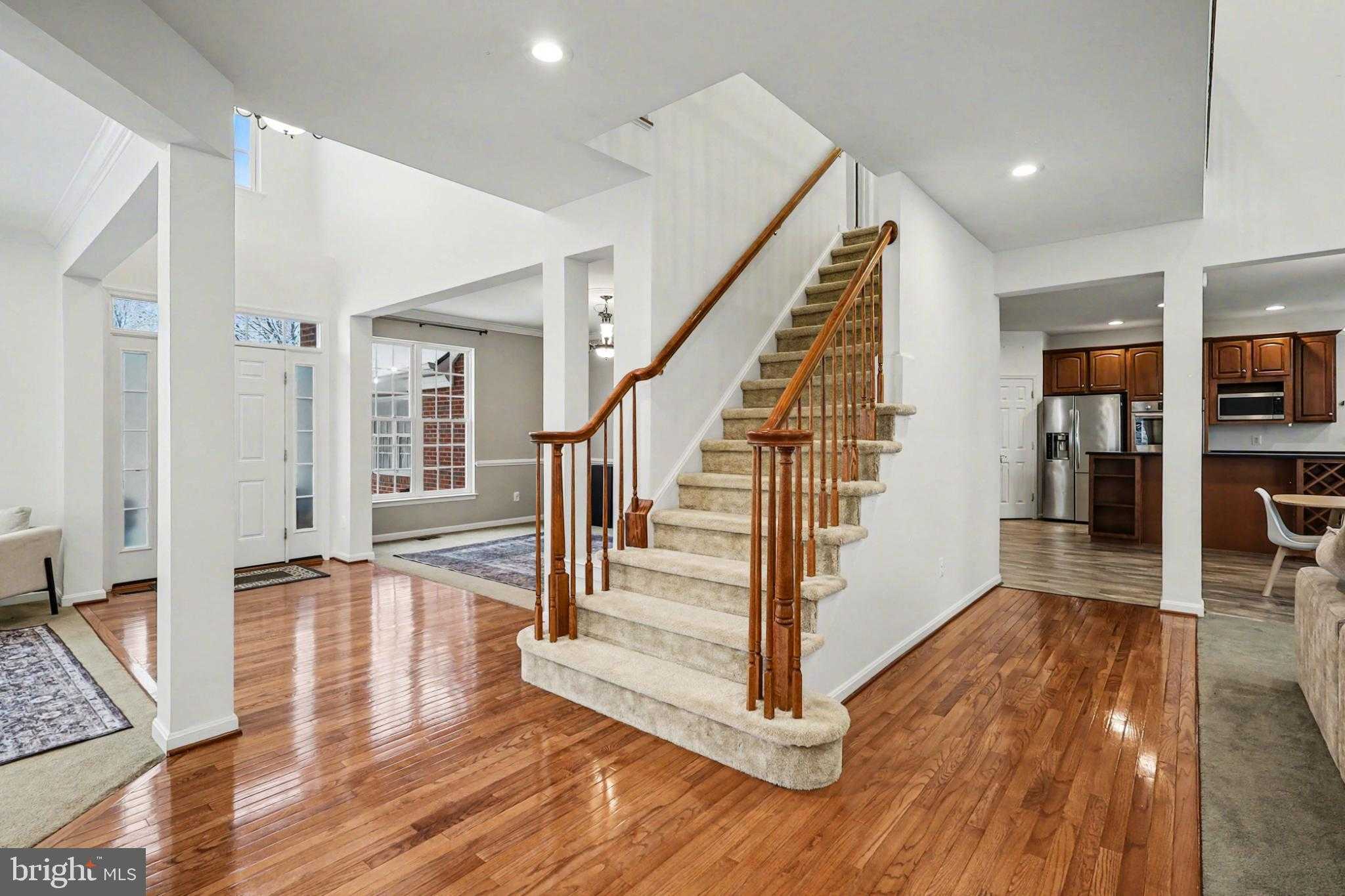 19201 Buna St photo 9