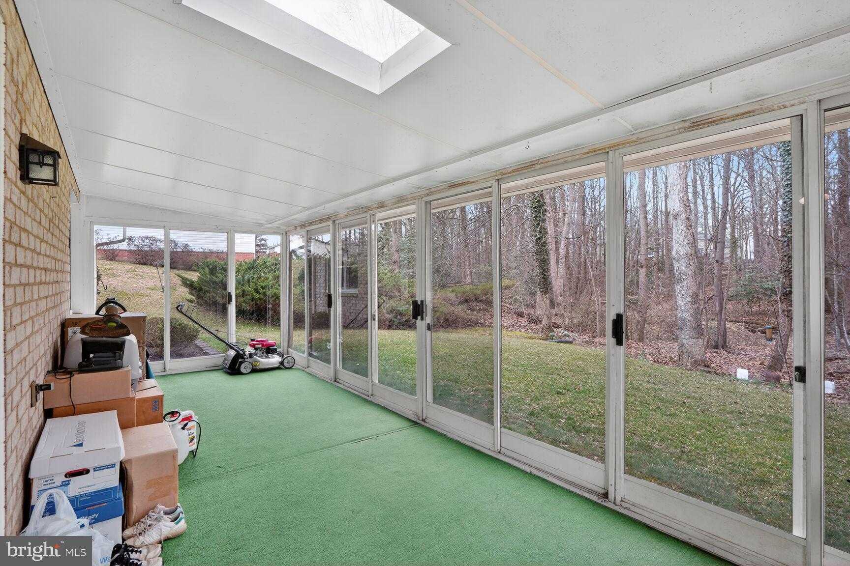 5206 Pimlico CT photo 22