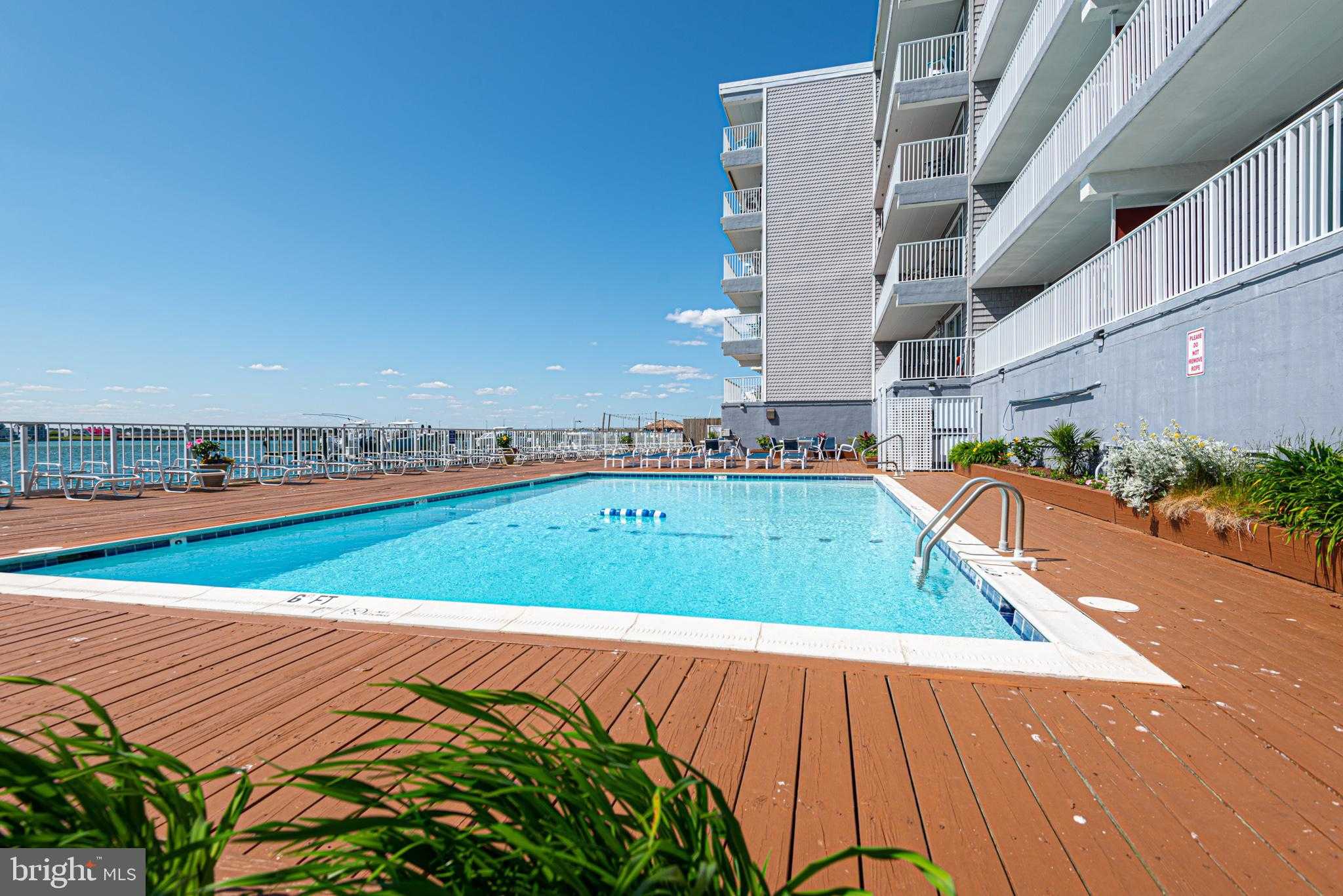 210 Worcester St photo 43