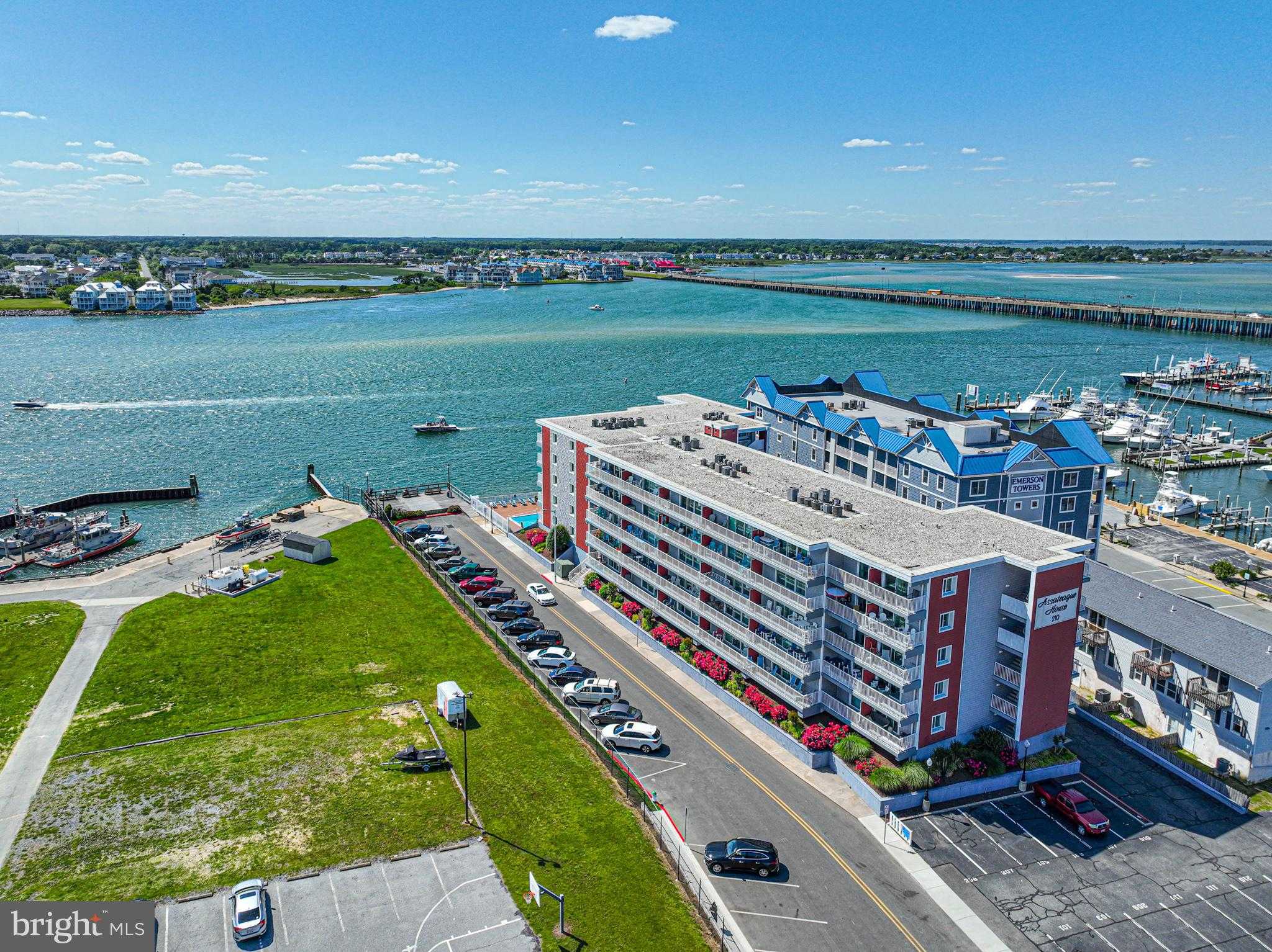 210 Worcester St photo 44