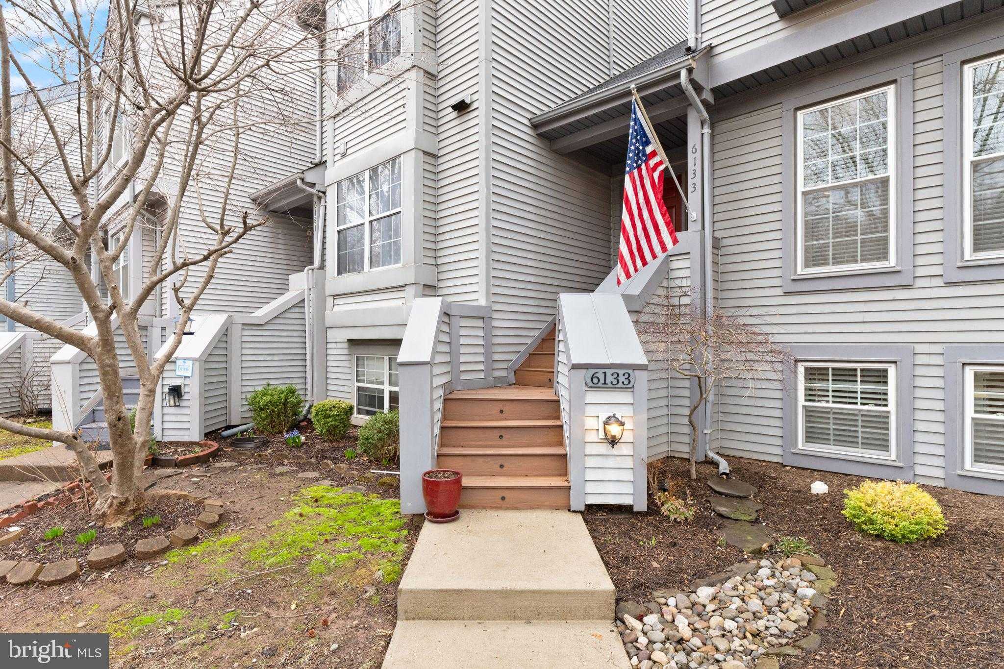 6133 Stonepath Cir photo 3