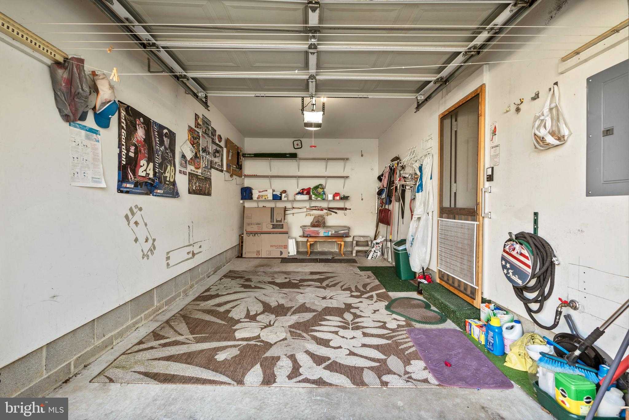 80 Avenrowe CT photo 25