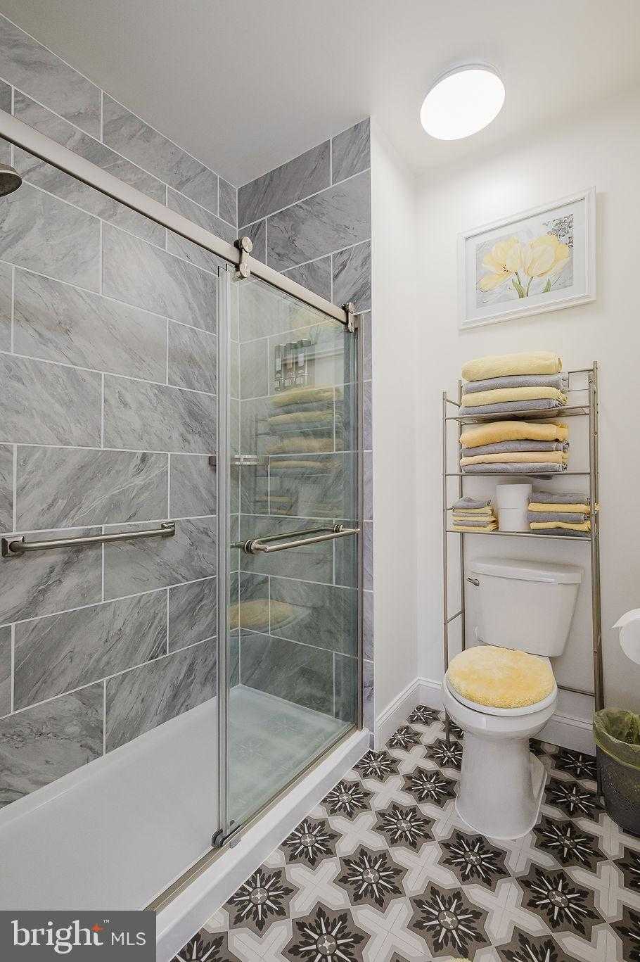 1311 Scottsdale Dr photo 24