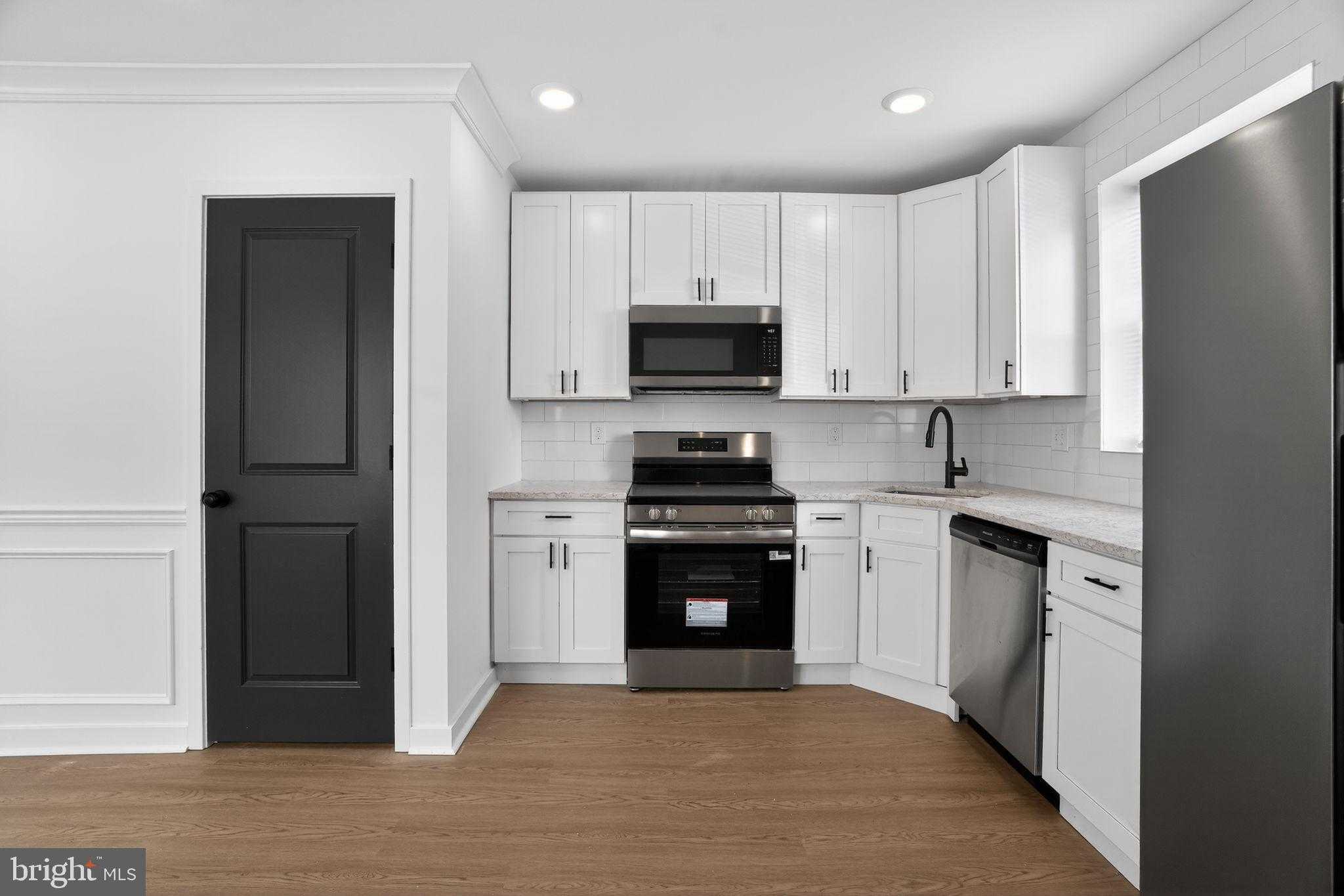 5101 Hawthorne St photo 12