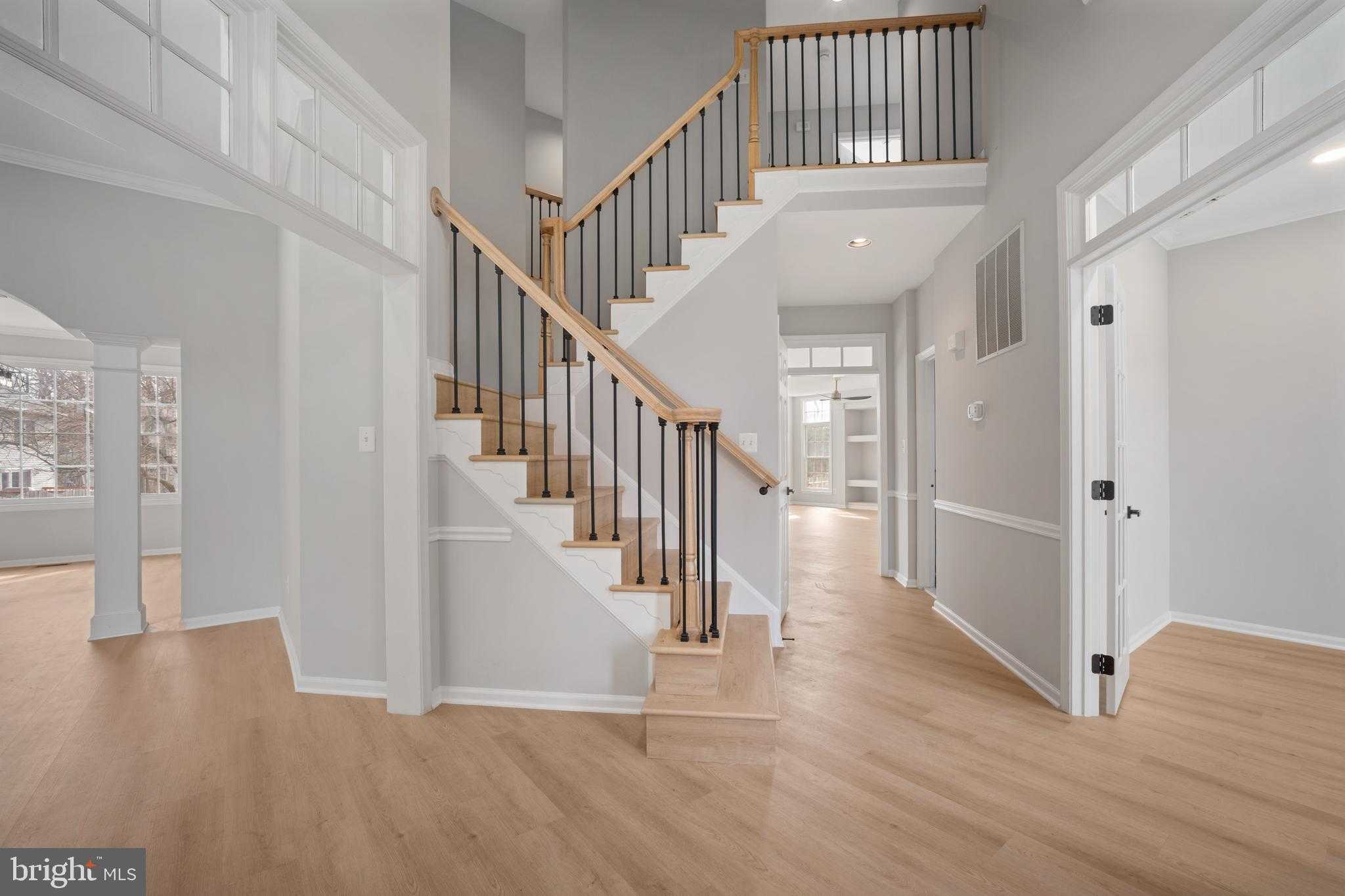 2373 Whitestone Hill CT photo 2