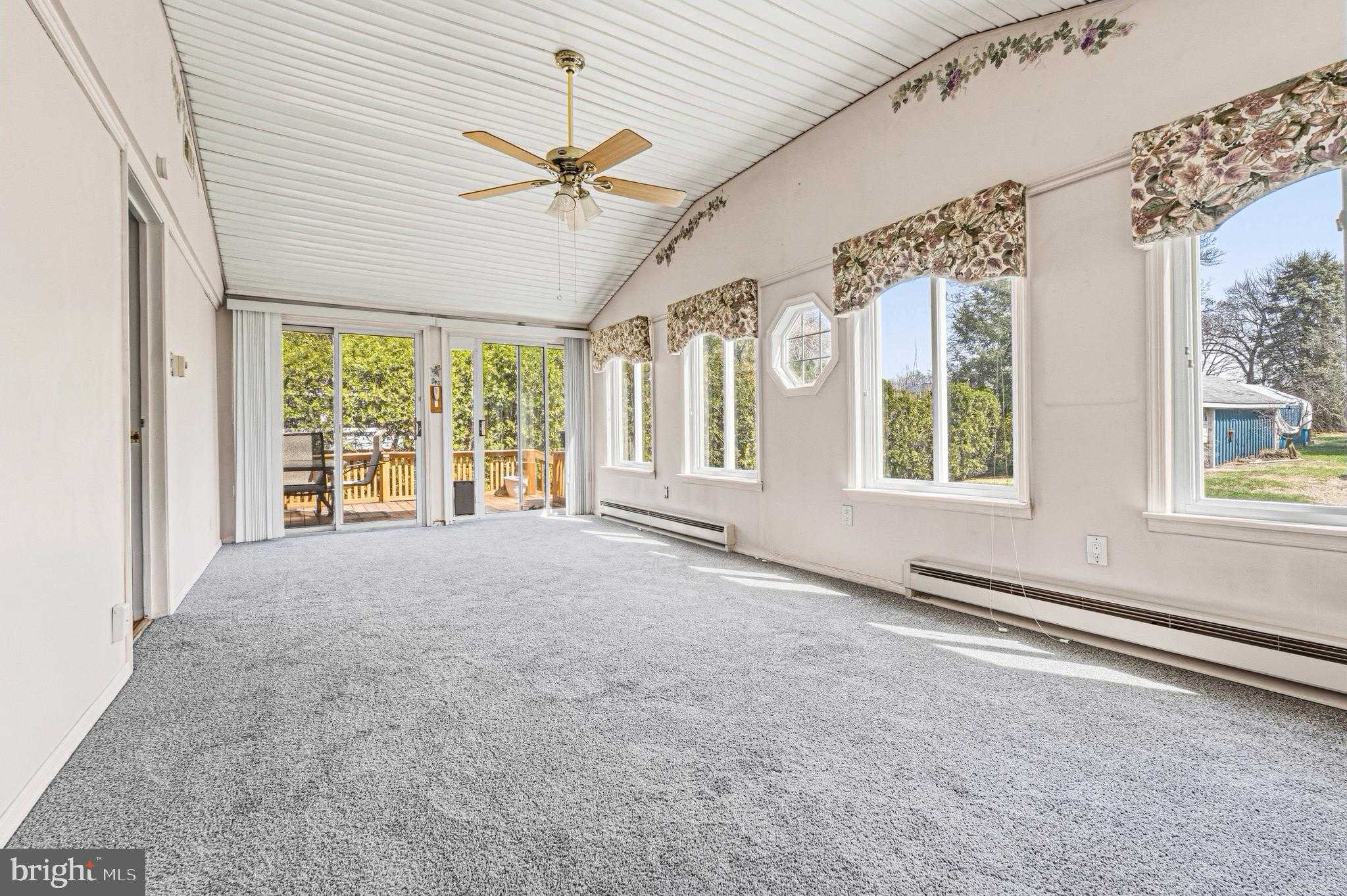 319 N Marlyn Ave photo 26