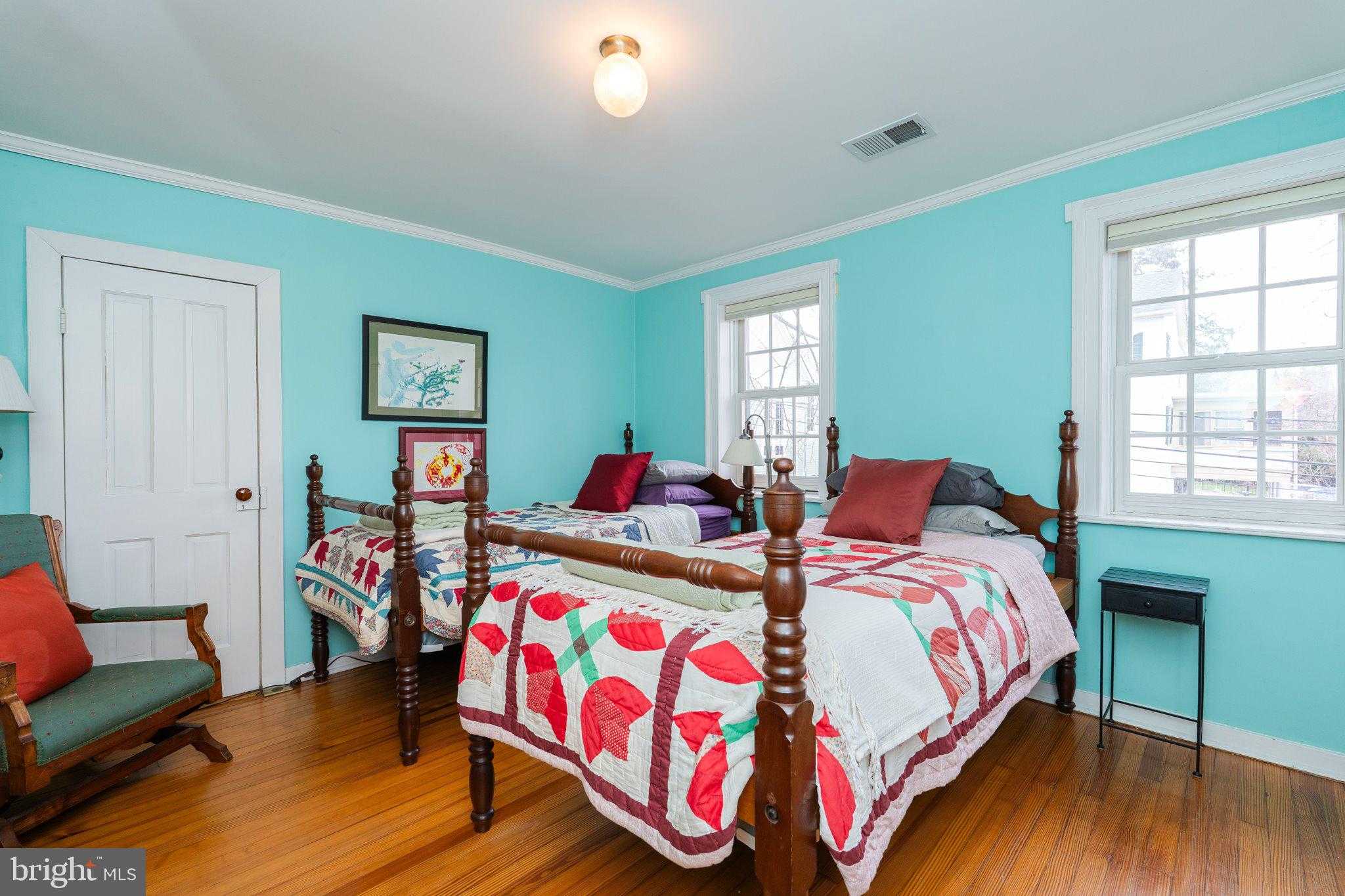 307 W German St photo 45