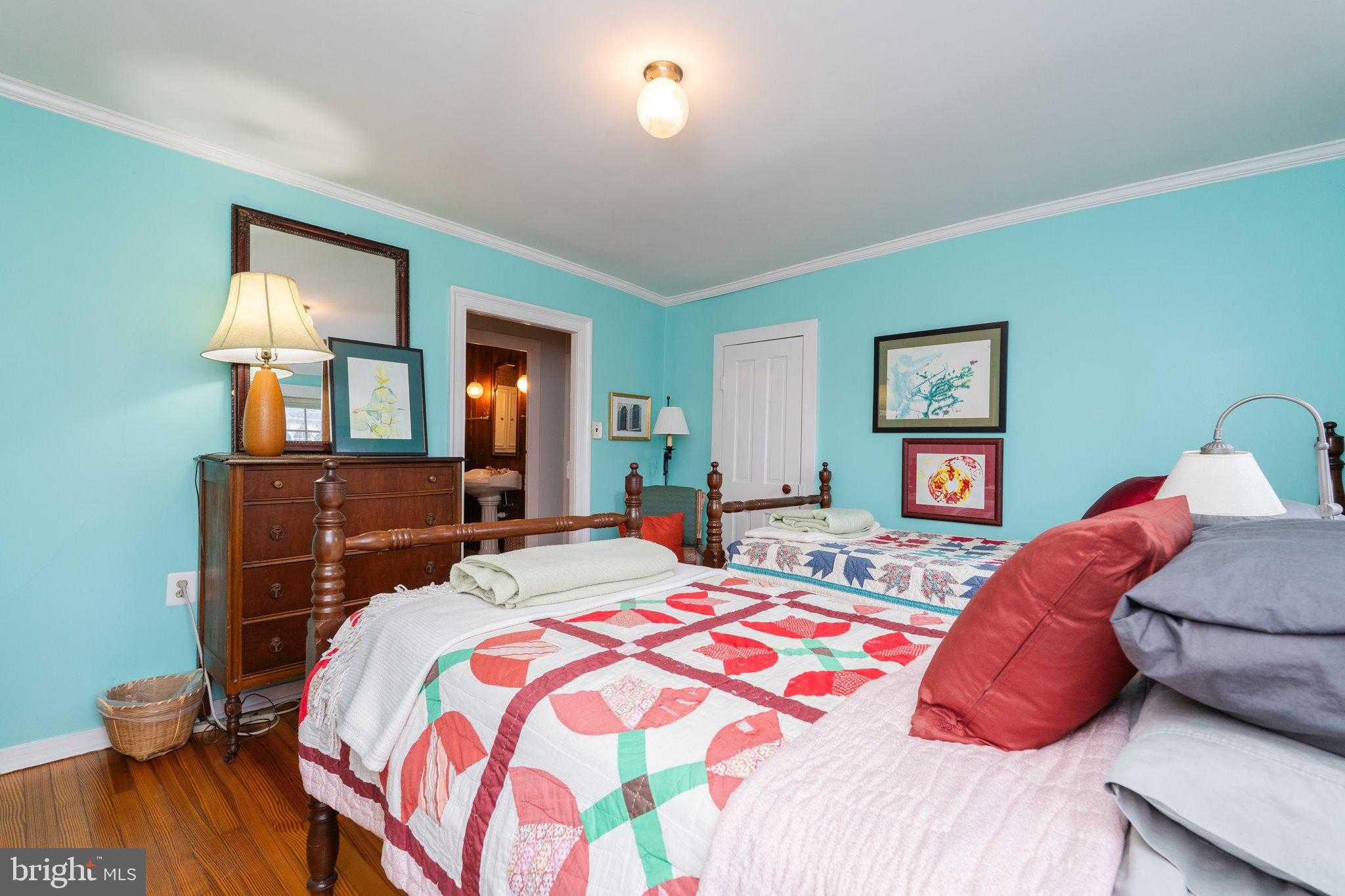 307 W German St photo 46