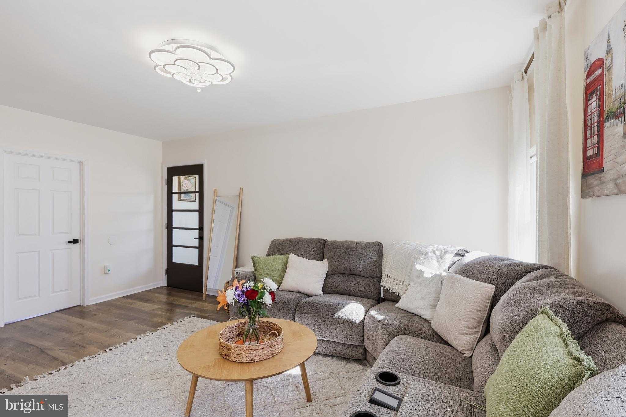 95 Park Ave photo 15