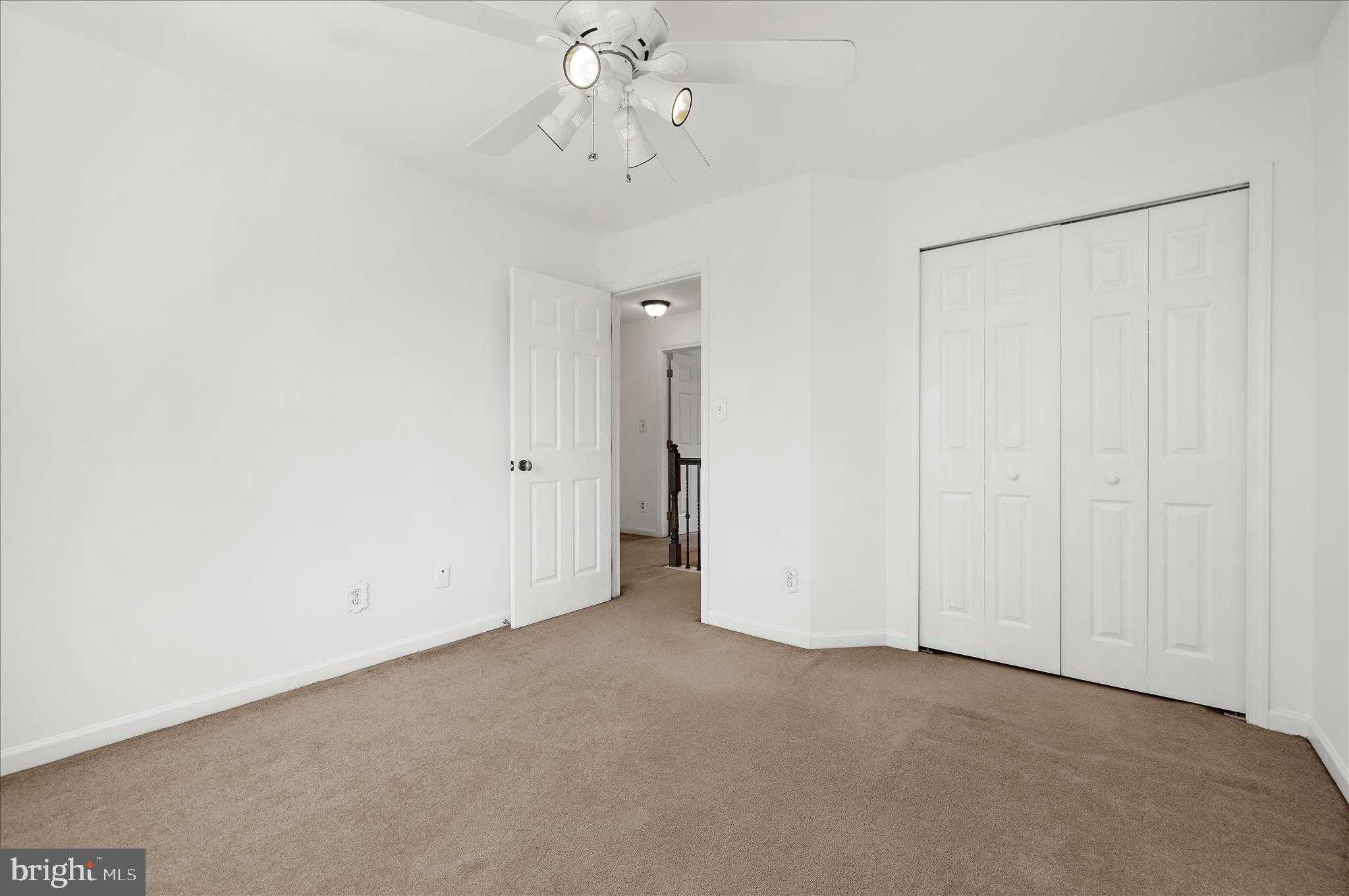 92 Clifford Blvd photo 30