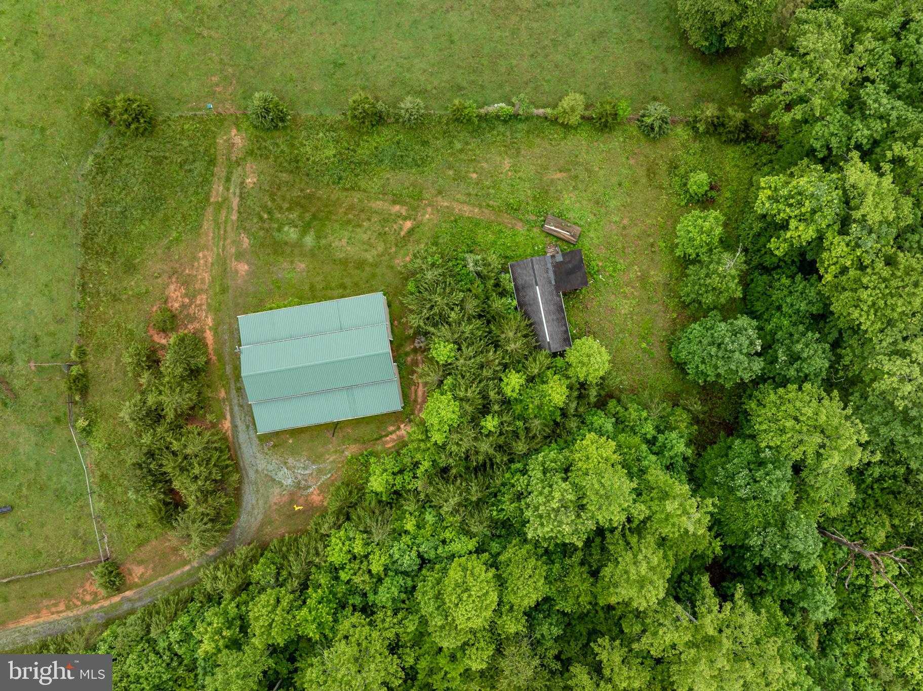 50 Elizabeth Ln photo 11