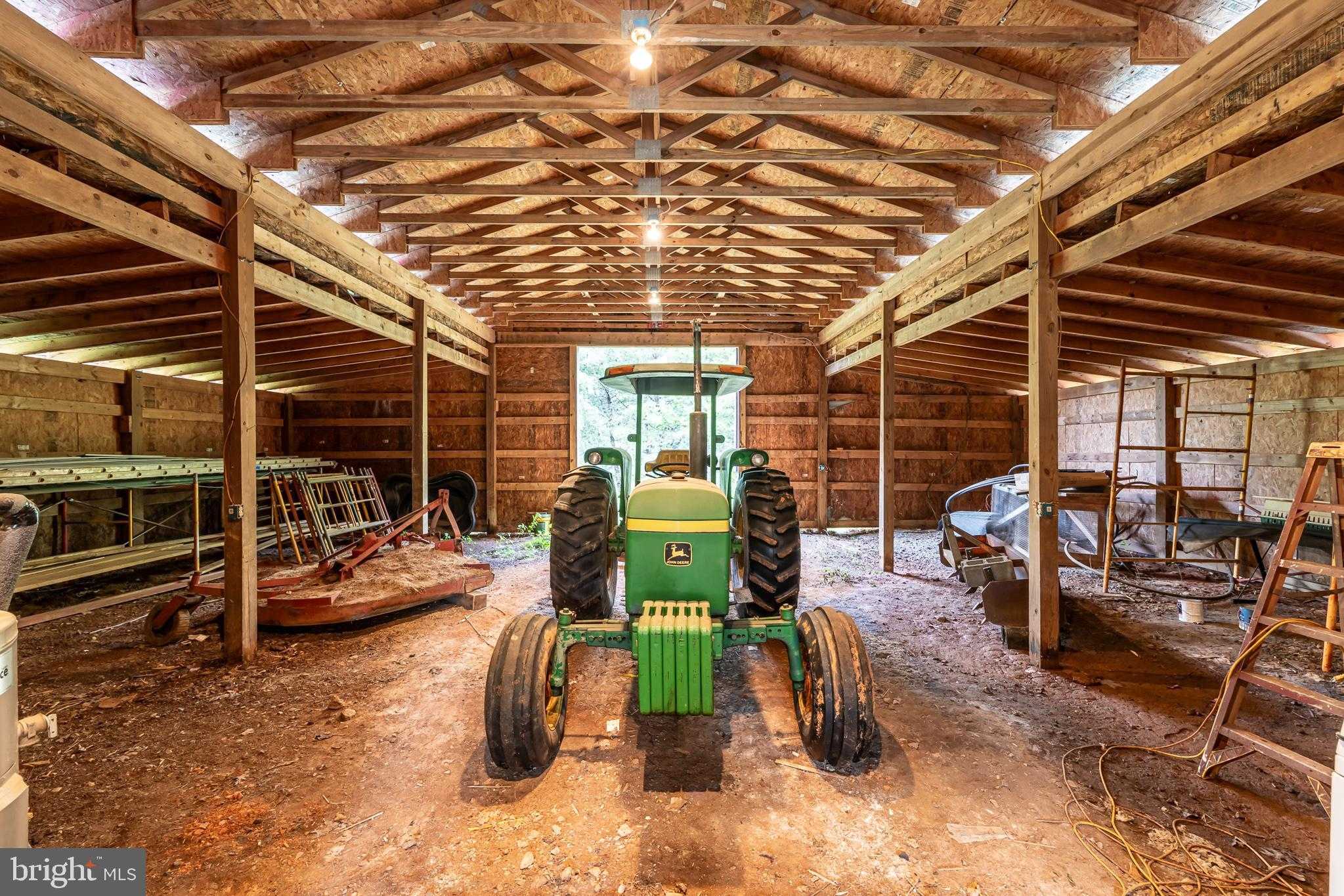 50 Elizabeth Ln photo 15