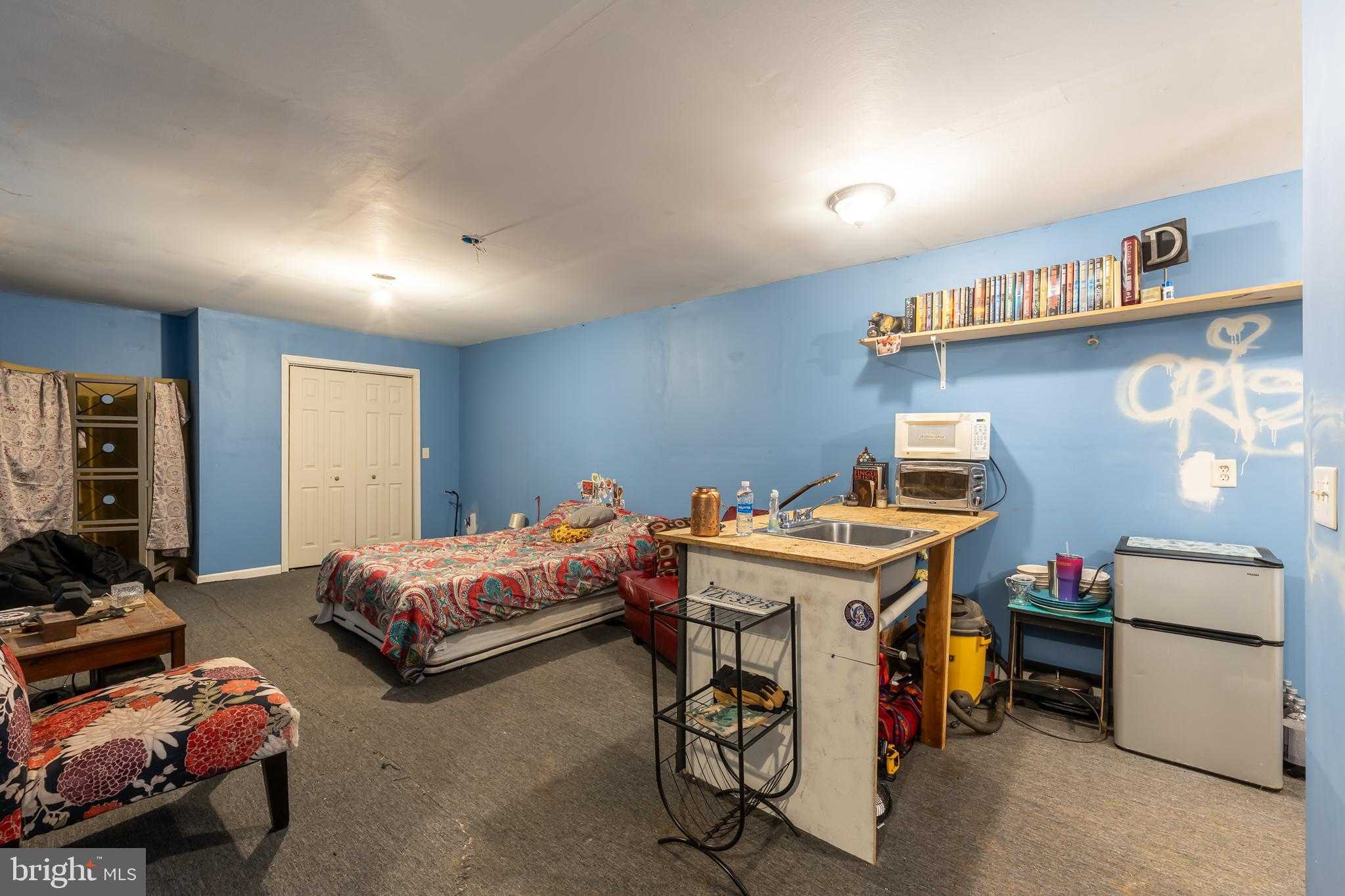 50 Elizabeth Ln photo 18