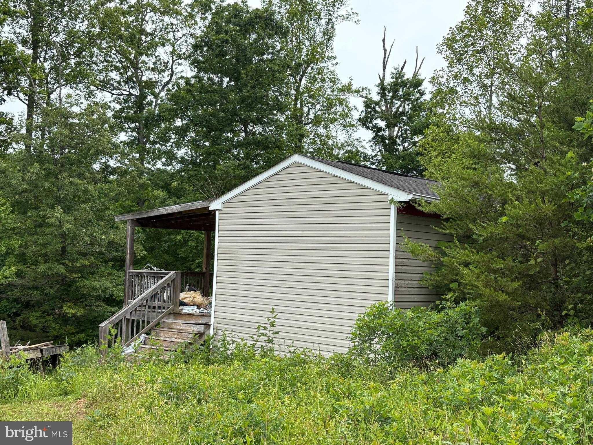 50 Elizabeth Ln photo 5