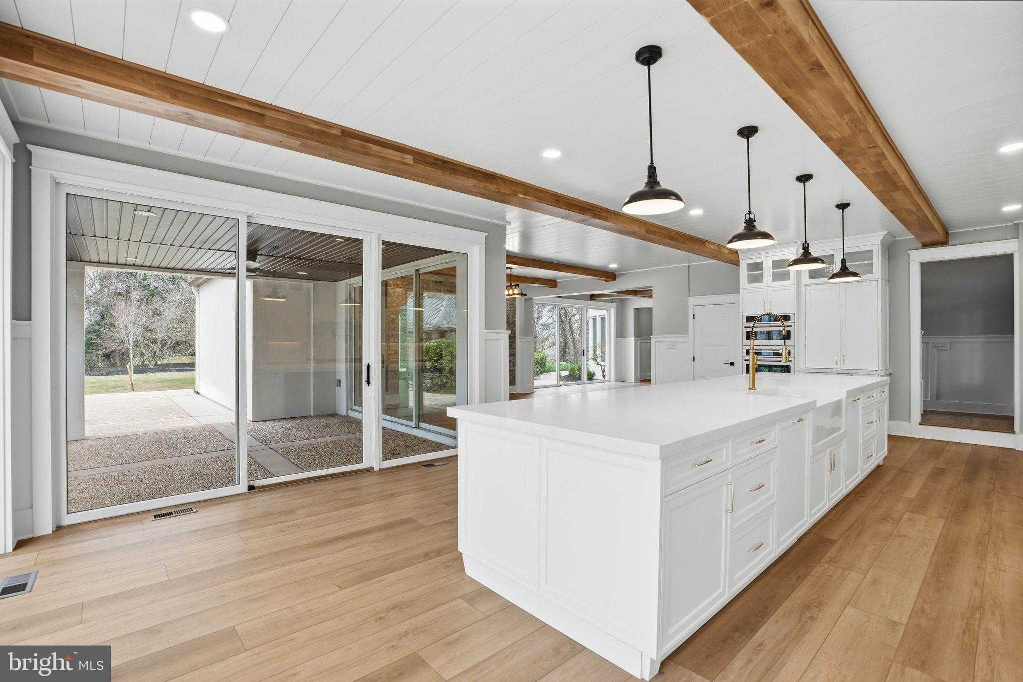 265 Mistletoe Ln photo 18