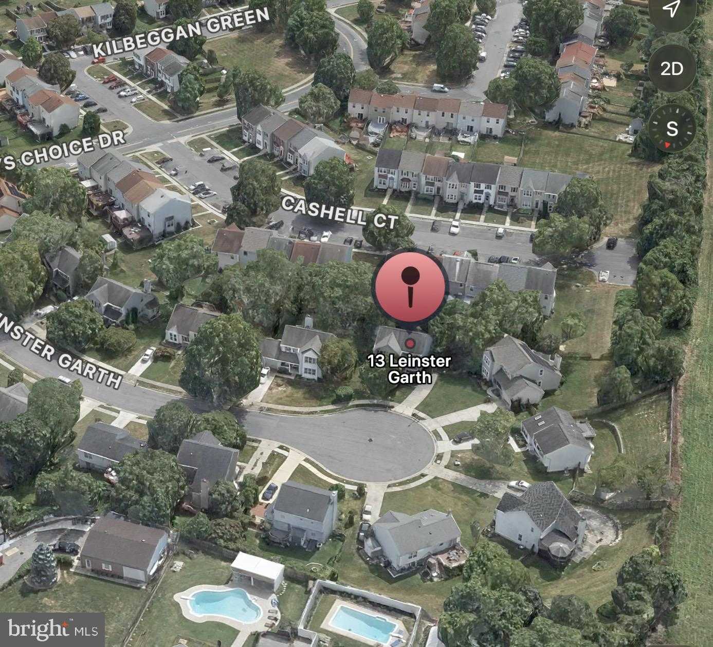 13 Leinster Garth photo 2