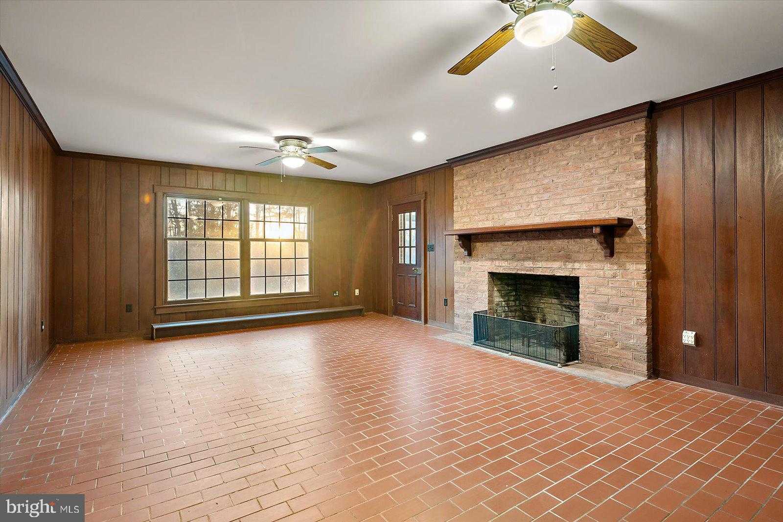 27980 Pemberton Dr photo 23