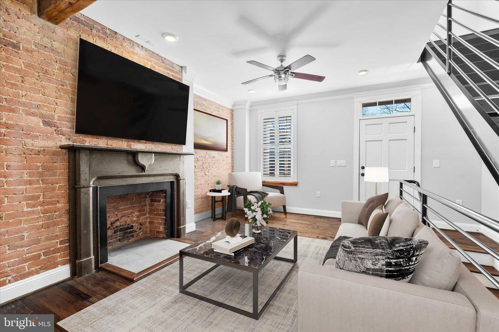 163 B and O Ave photo 11