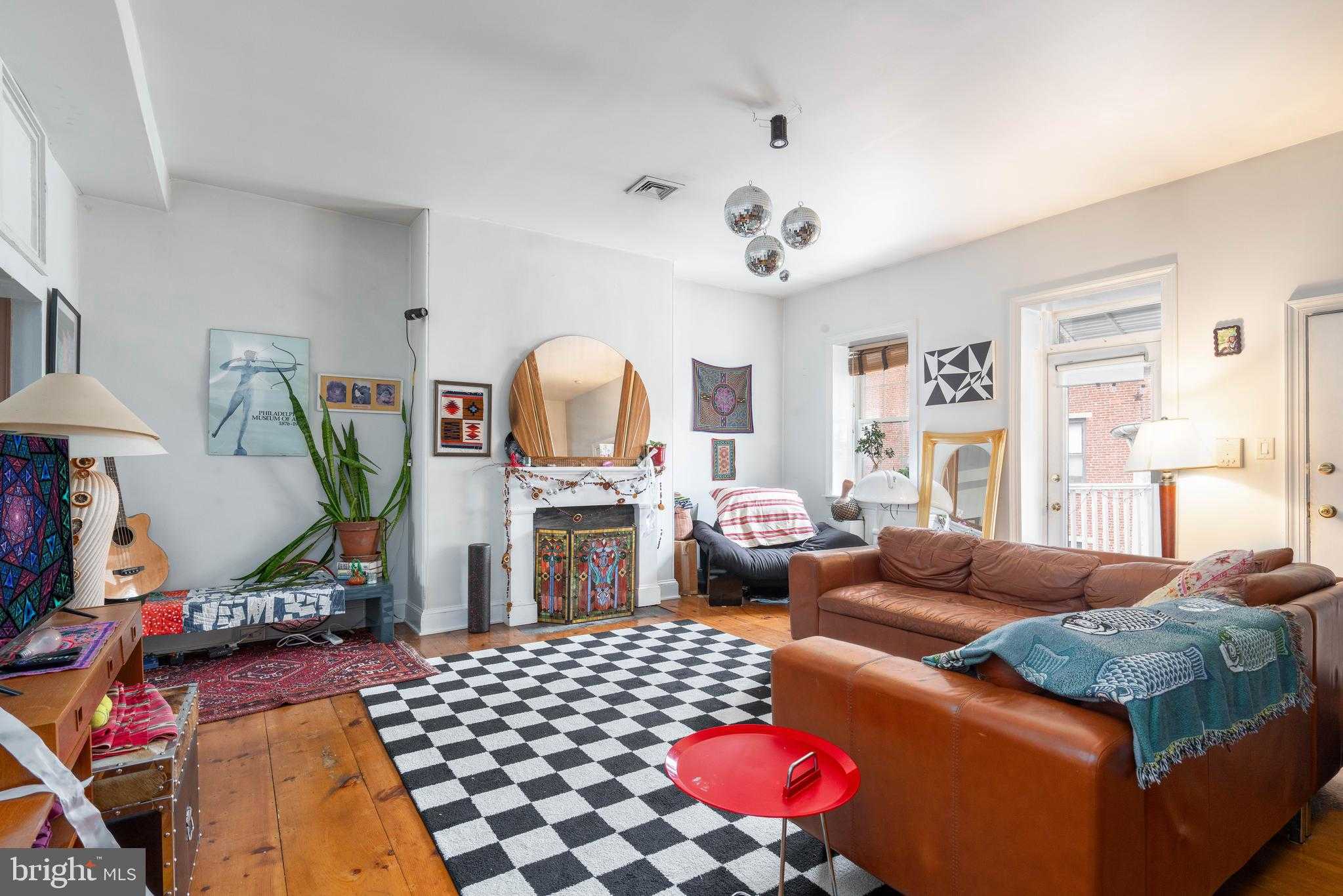 239 Race St Apt A photo 17