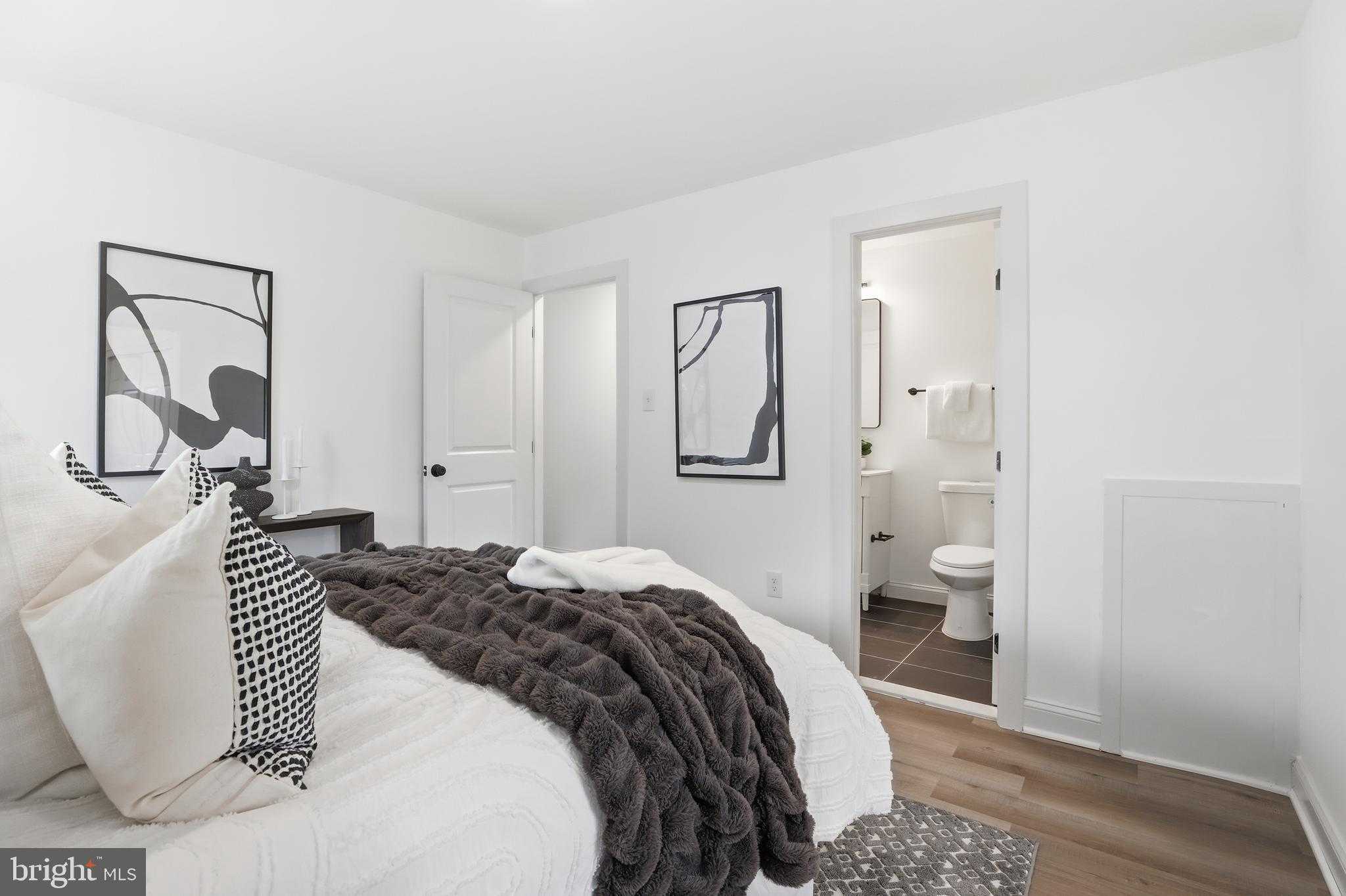 13801 Lionel Ln photo 14