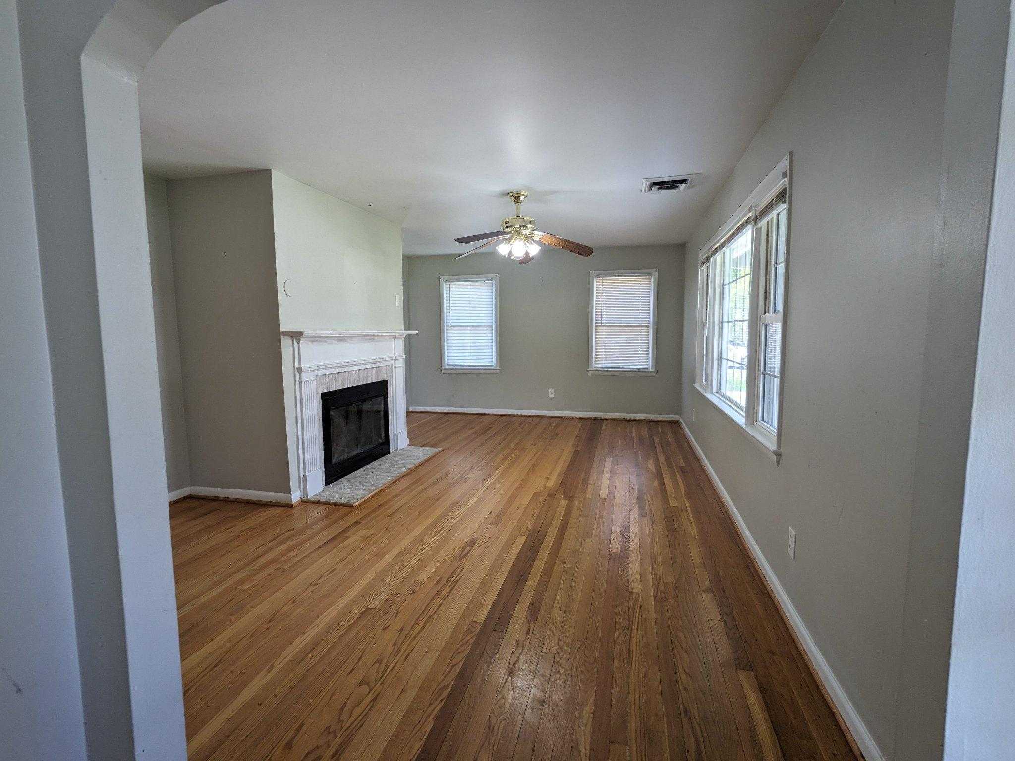 8903 Wilson Ave photo 6