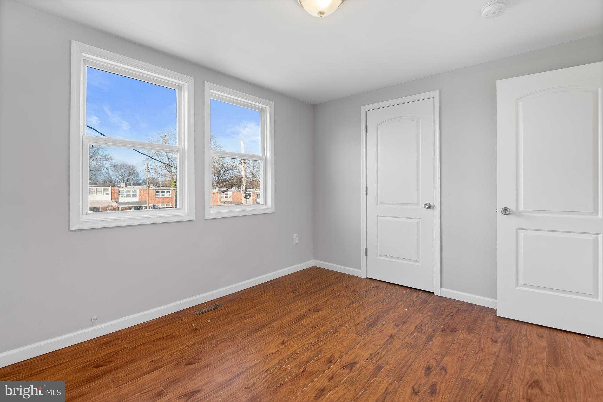 801 Seckel CT photo 17