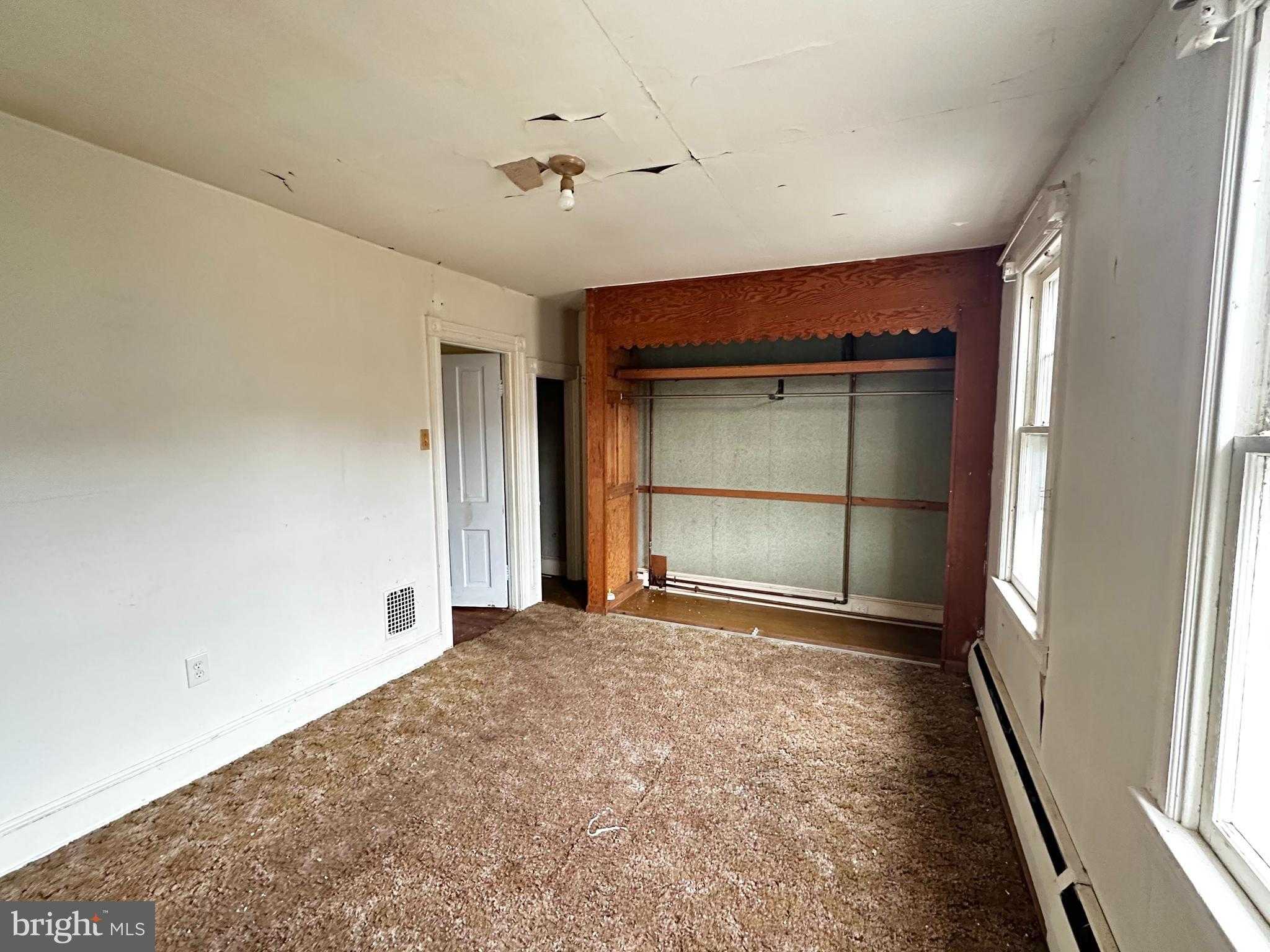 531 Peacock St photo 25