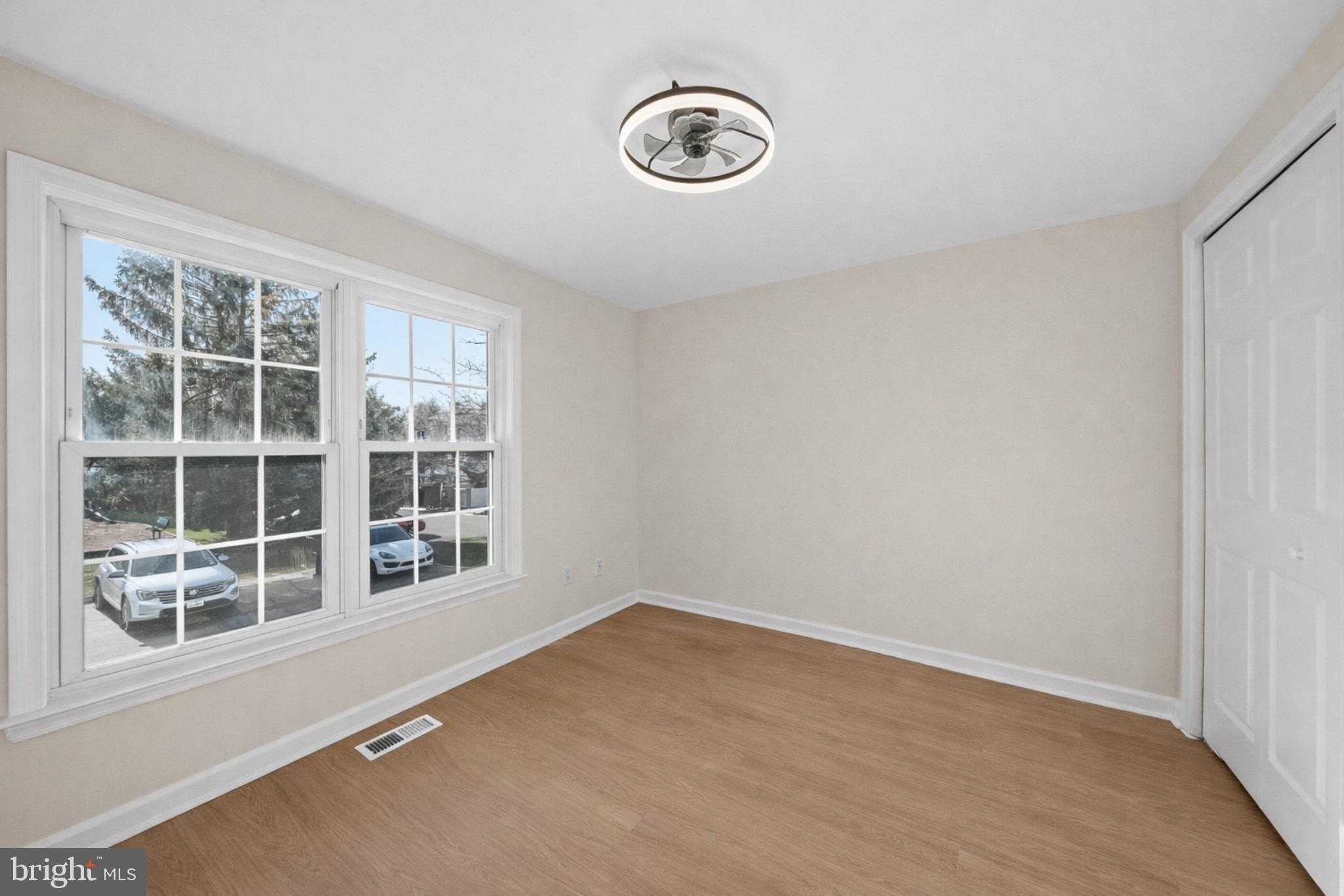 8810 Rustburg Cir photo 35