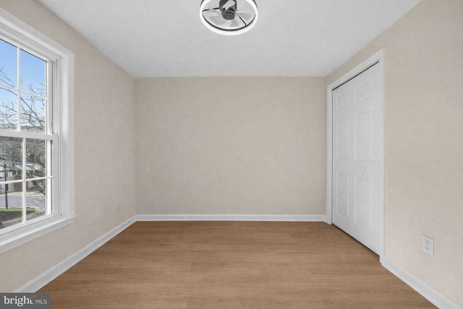 8810 Rustburg Cir photo 36