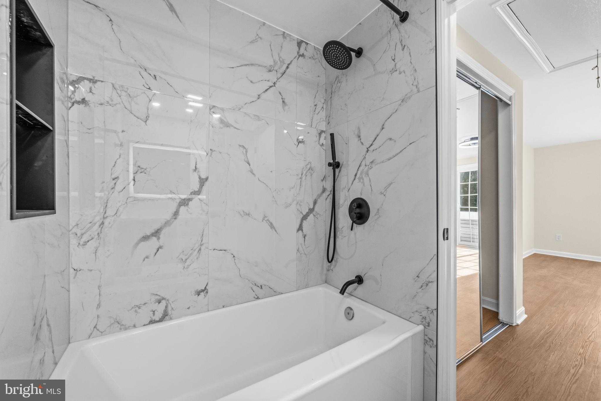 8810 Rustburg Cir photo 45